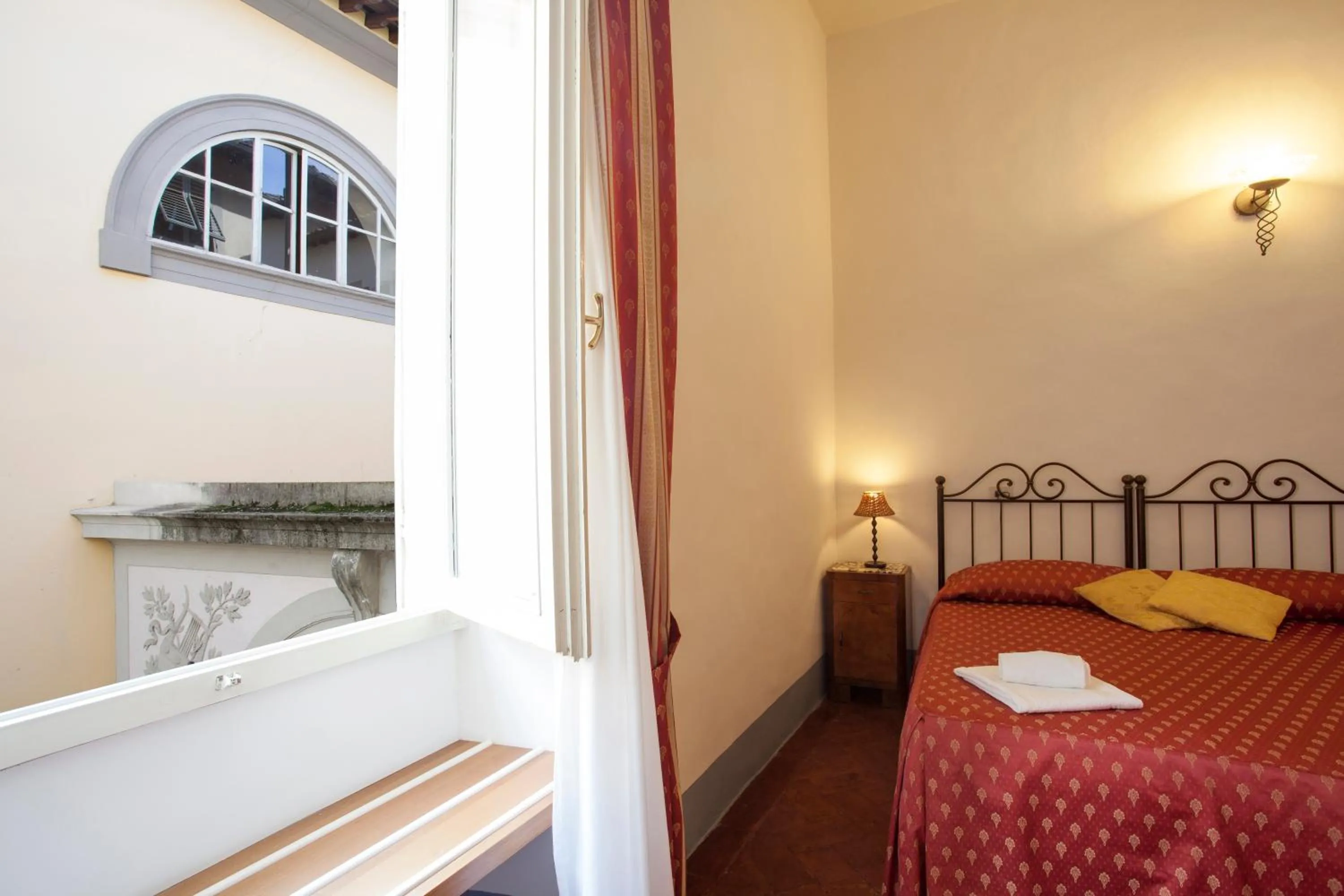 Bedroom, Bed in B&B Home in Florence