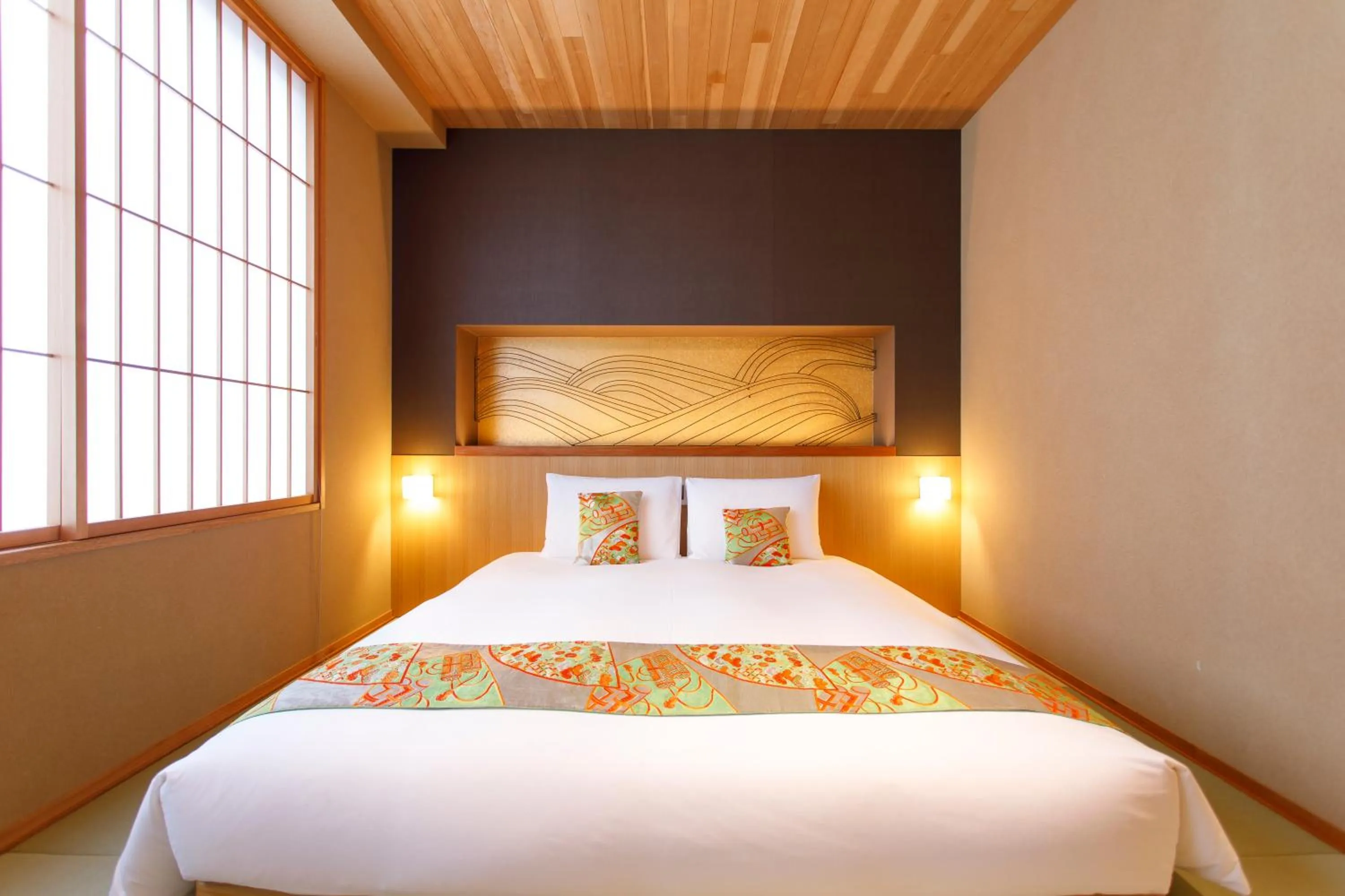 Photo of the whole room, Bed in Gion Misen Furumonzen