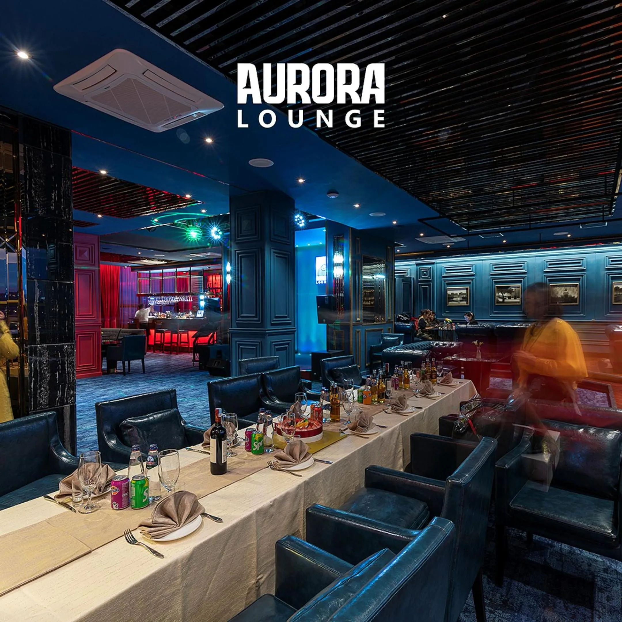 Restaurant/places to eat in Aurora Hotel