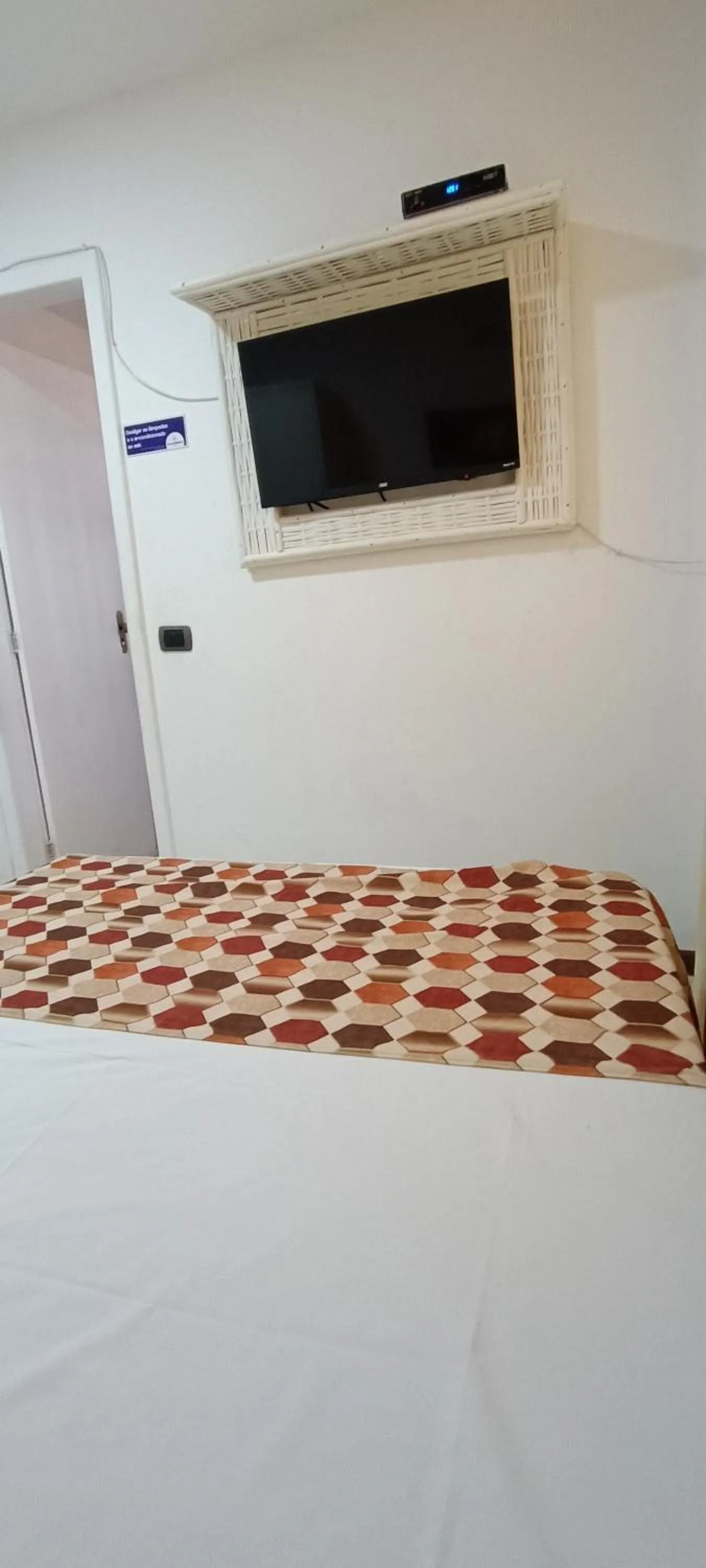 TV and multimedia, Bed in Villa Domenico