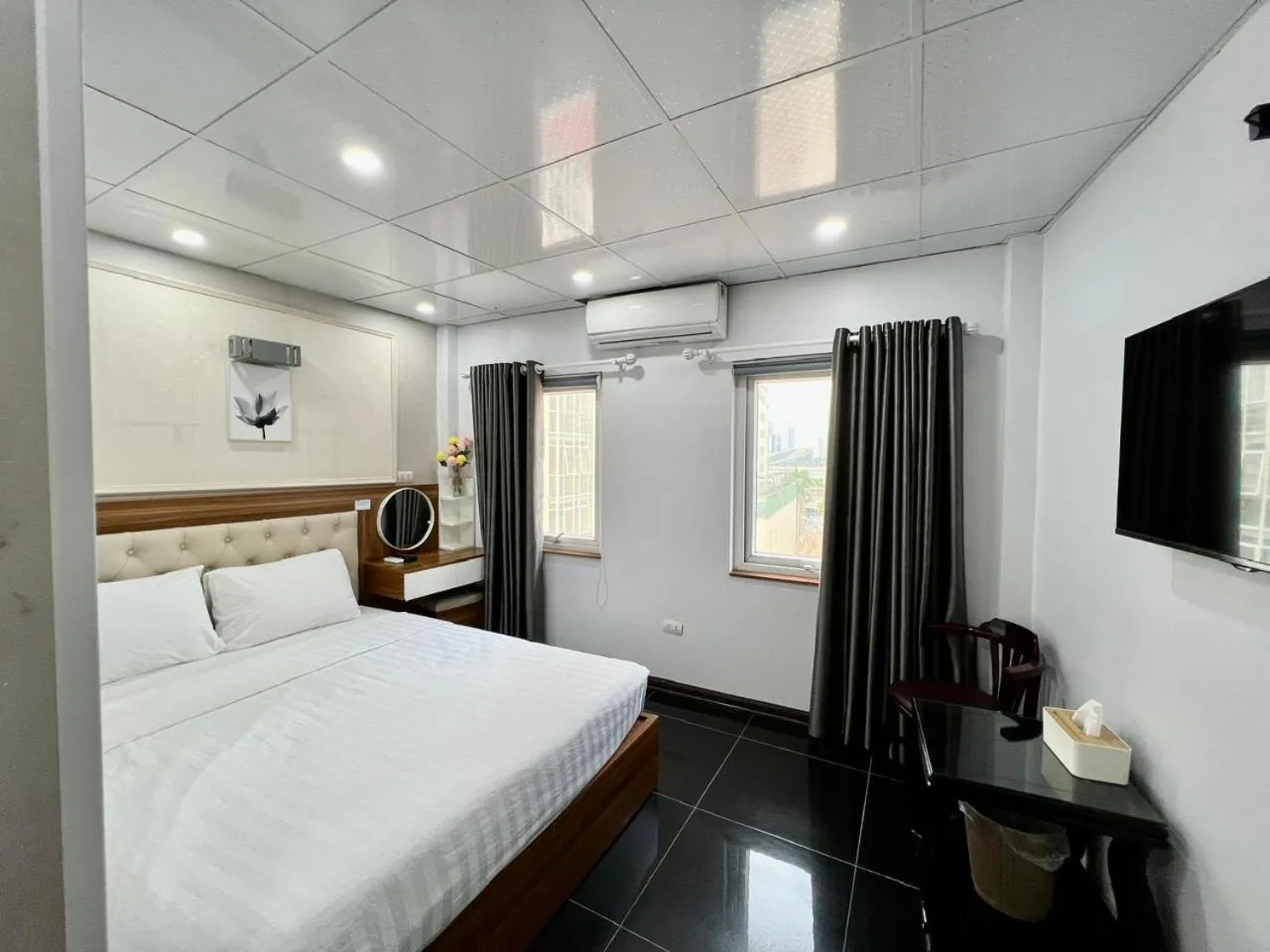 Bed in Sen Hotel My Dinh Song Da 미딩