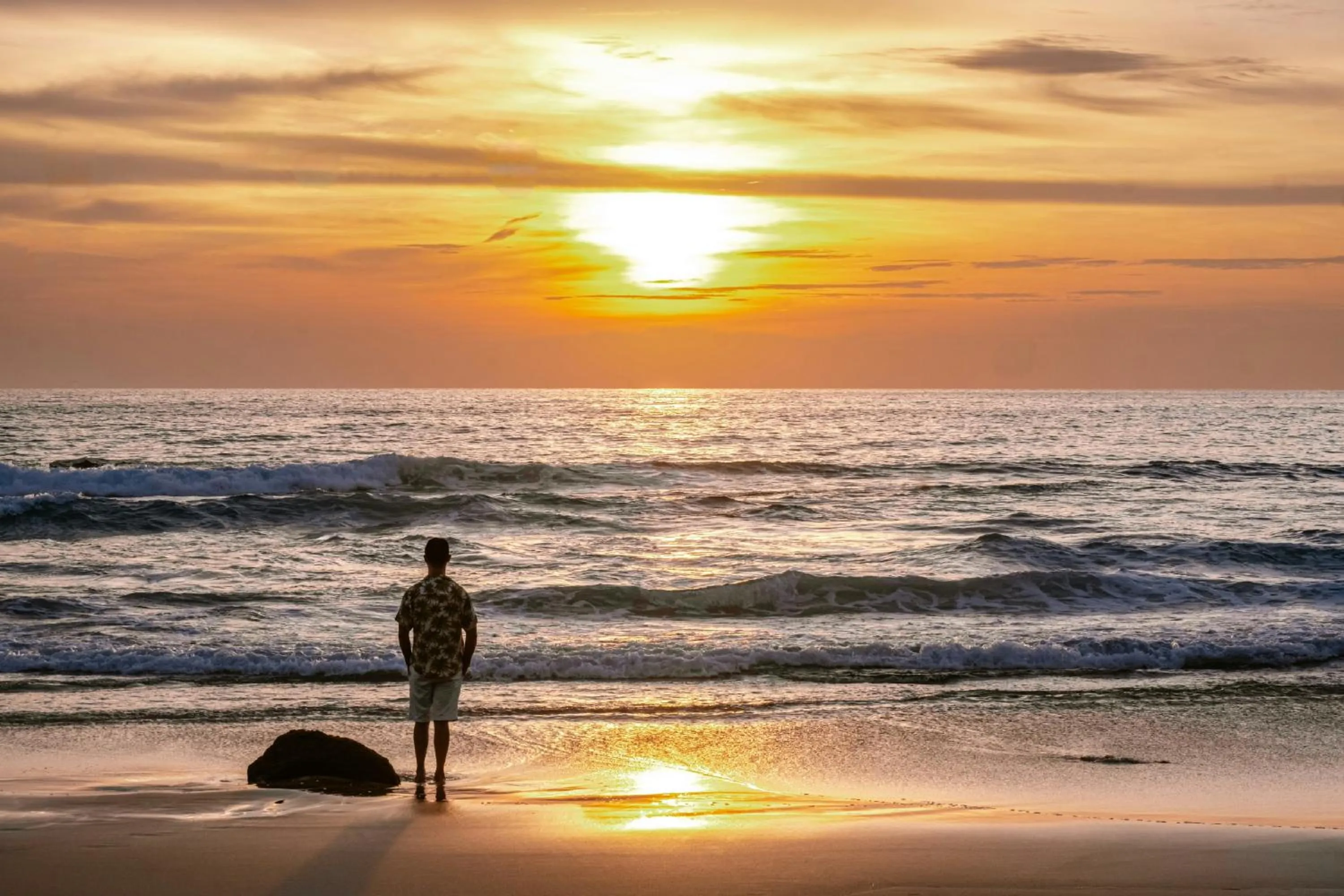 Sunset in Sealord Naithon Beachfront Villa