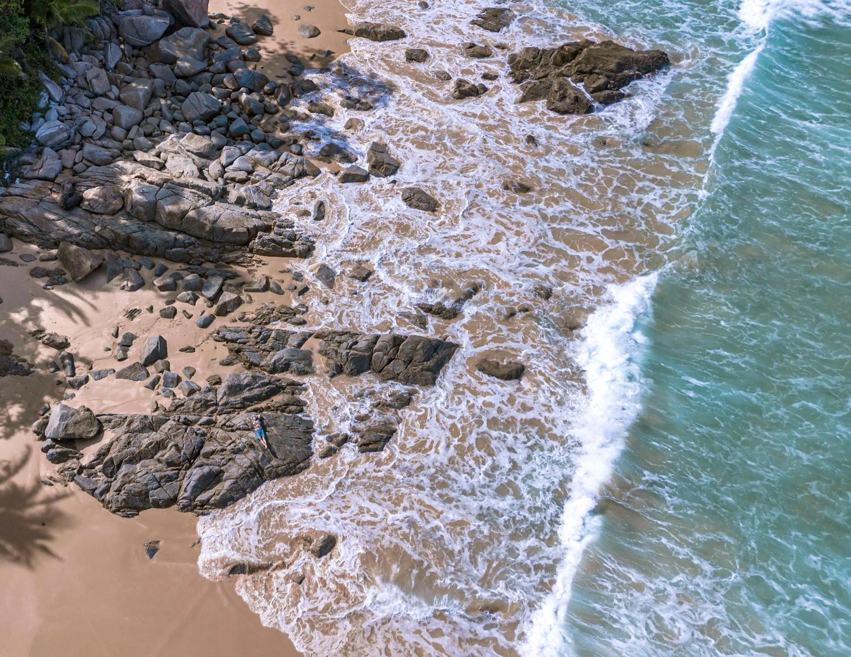 Day in Sealord Naithon Beachfront Villa