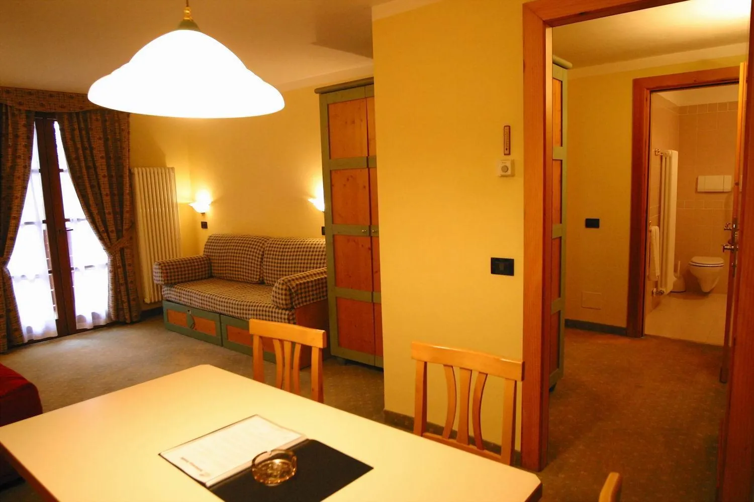 Dining area, Bed in Nevesole Folgarida Resort Aparthotel