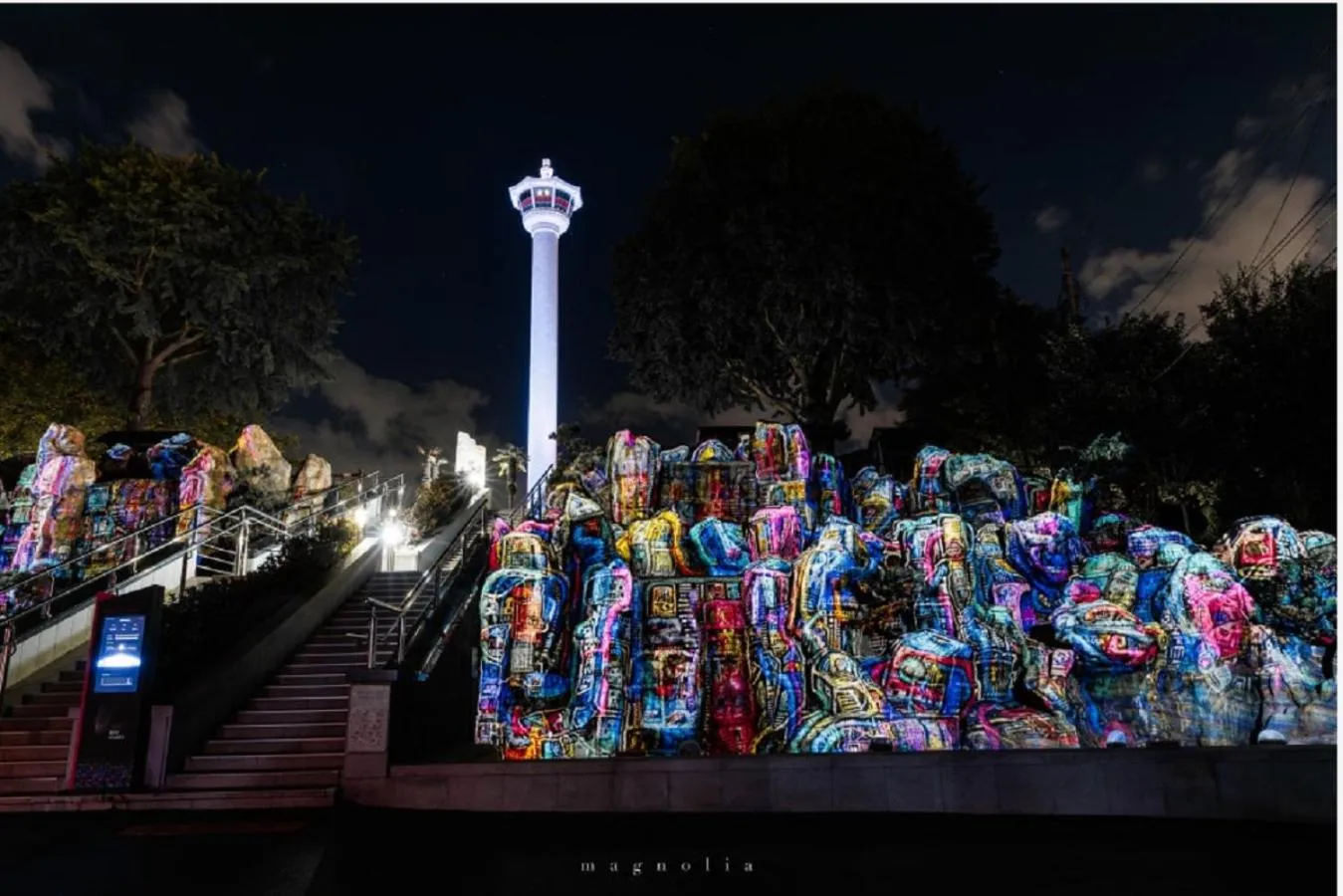 Nearby landmark in Bay 202 Hotel