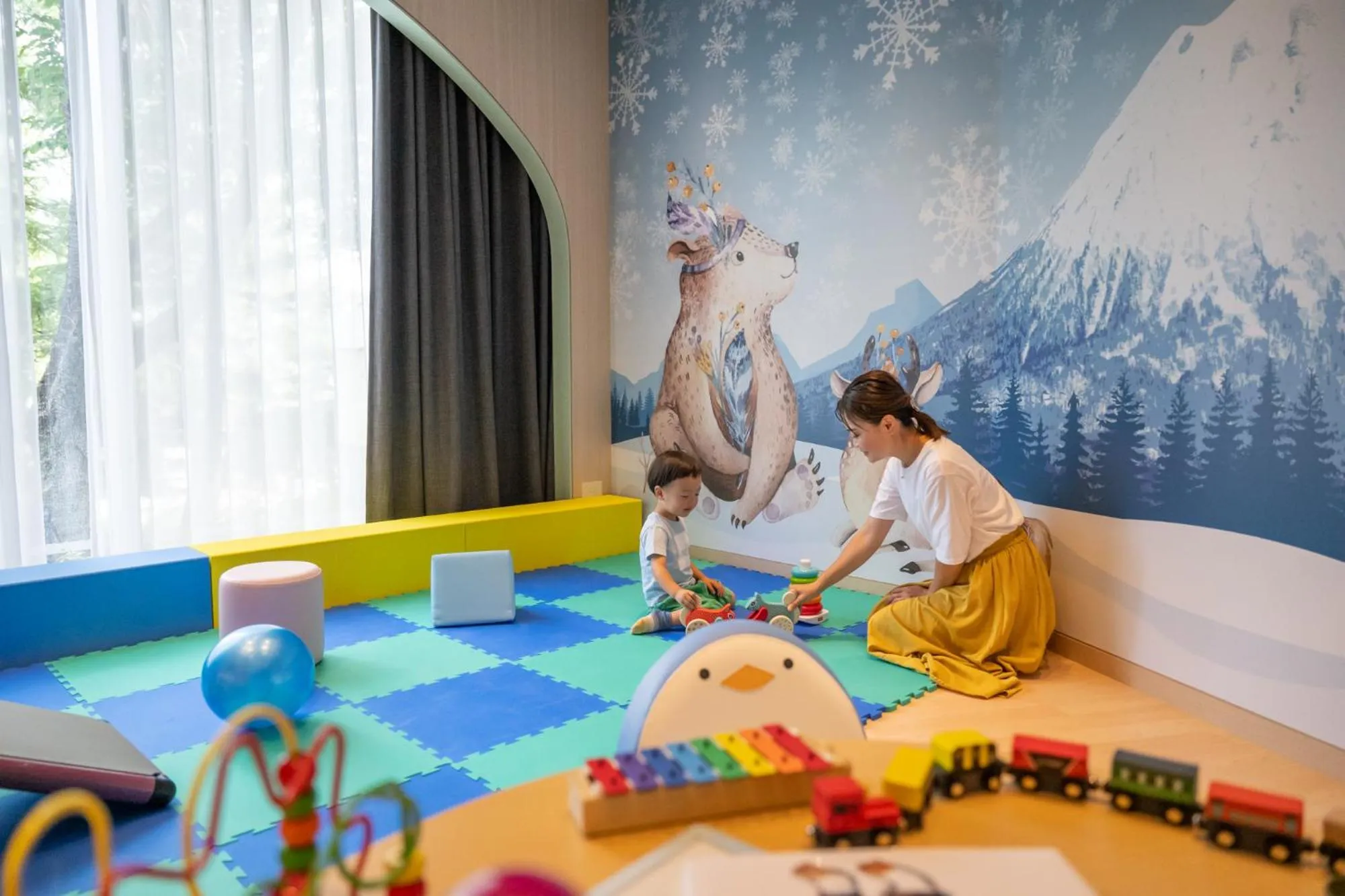 children in Setsu Niseko