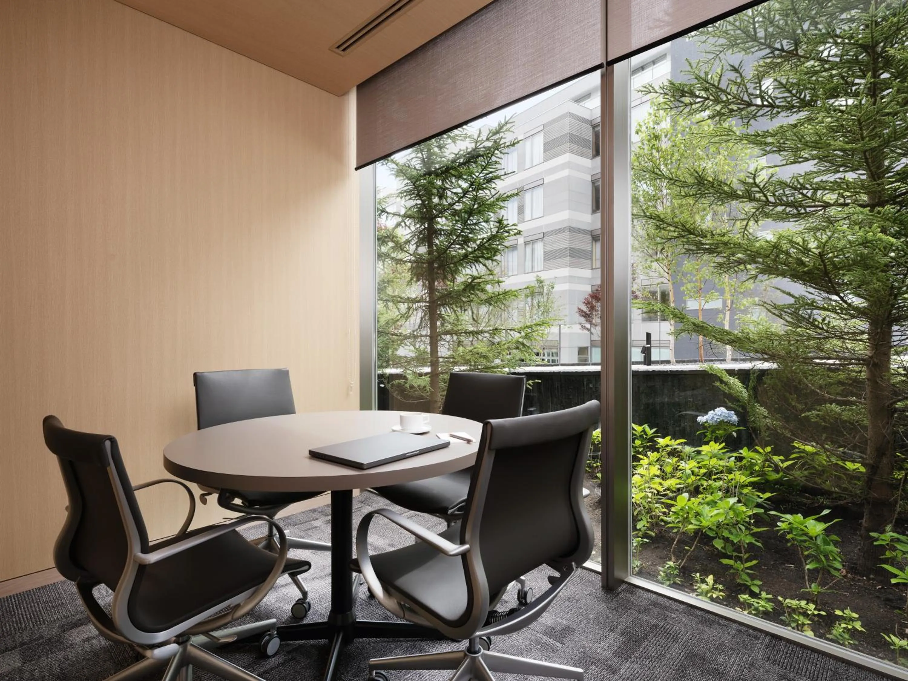 Business facilities in Setsu Niseko