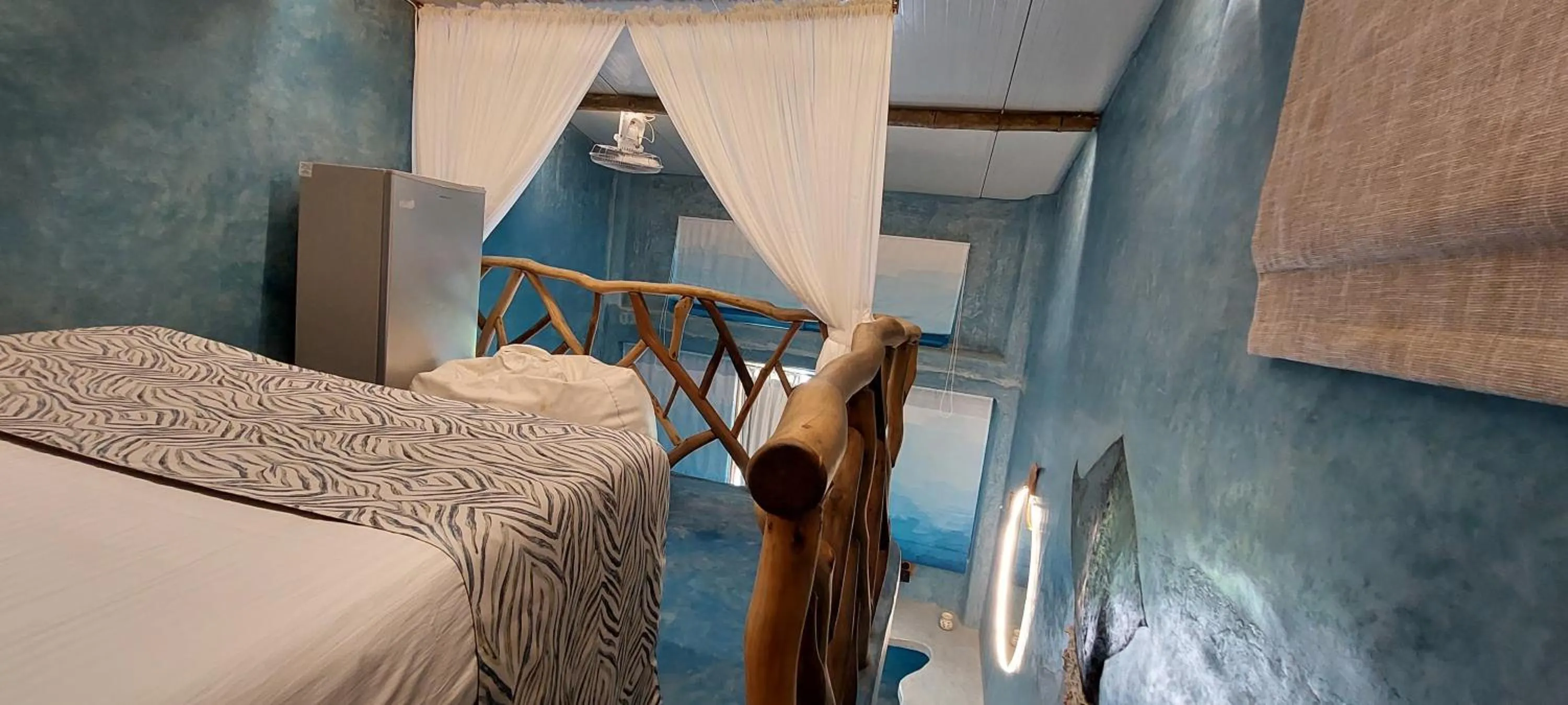 Bedroom, Bed in Matsya