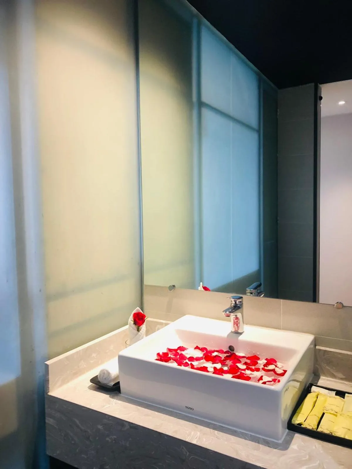 Bathroom in Sayarsan Hotel Yangon