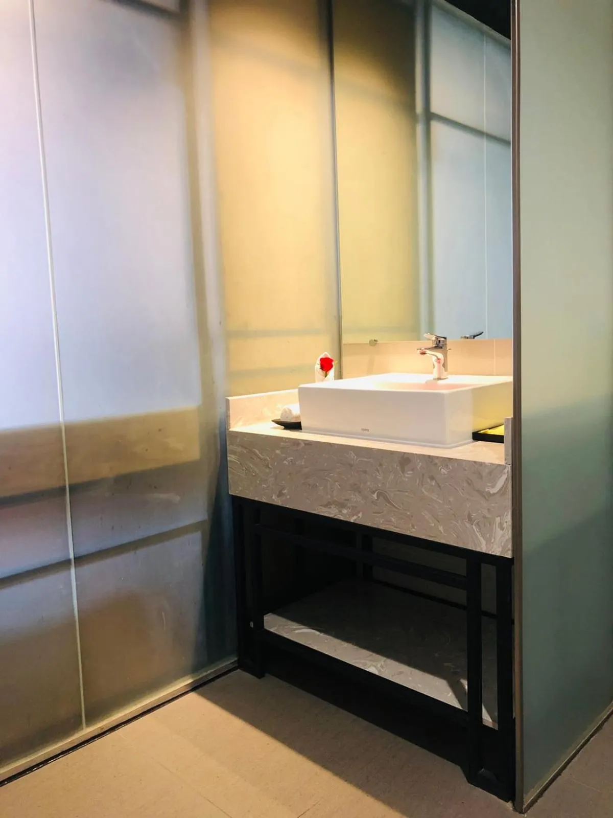 Bathroom in Sayarsan Hotel Yangon