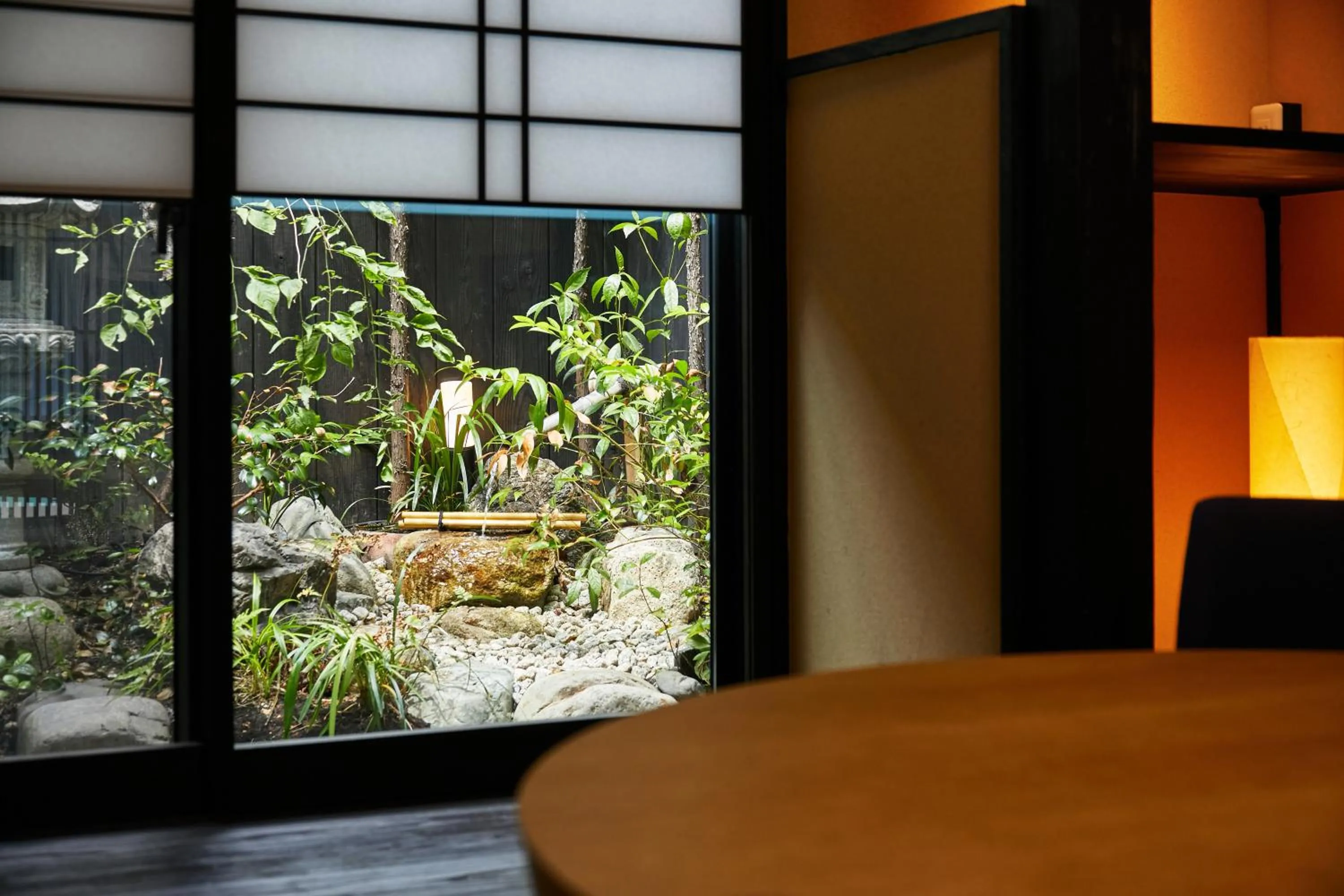 Garden view, Bed in TSUBOMI luxury Inn Shimabara Bettei 2