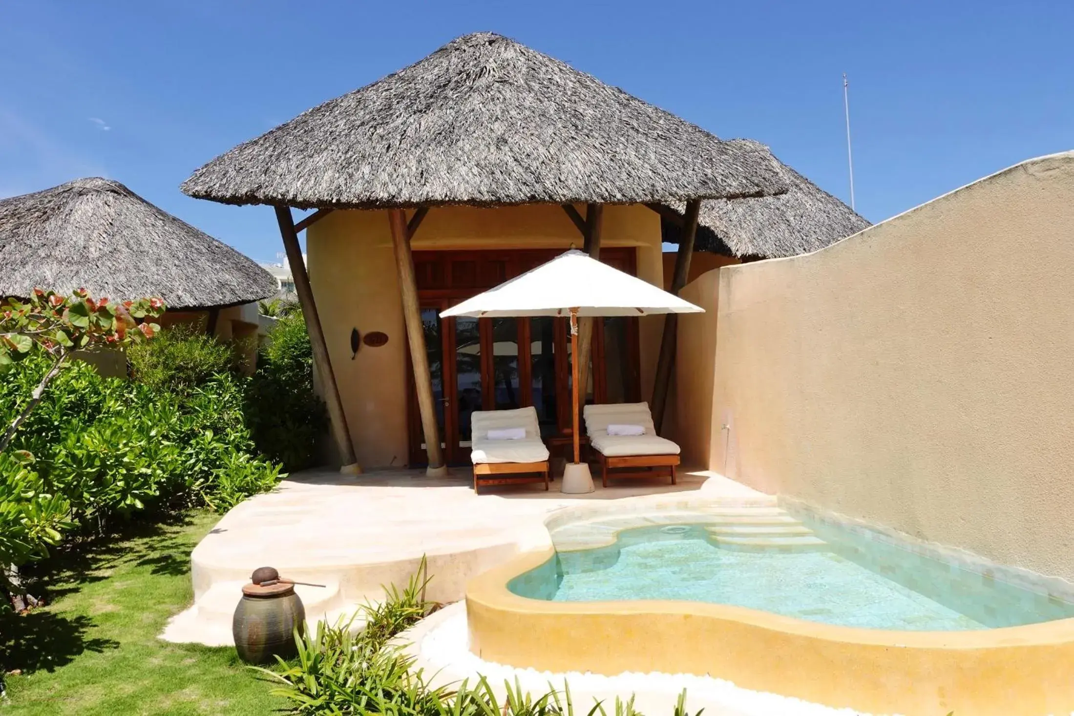 One-Bedroom Pool Villa with King Bed in Ana Mandara Cam Ranh One-Bedroom Pool Villa with King Bed in Ana Mandara Cam Ranh