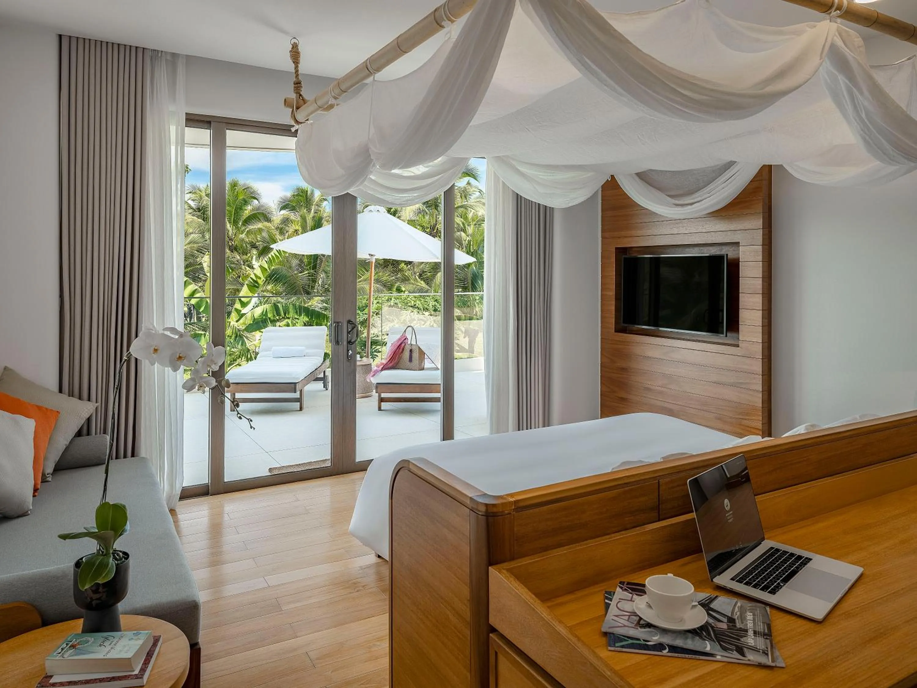 Bedroom, Bed in Ana Mandara Cam Ranh