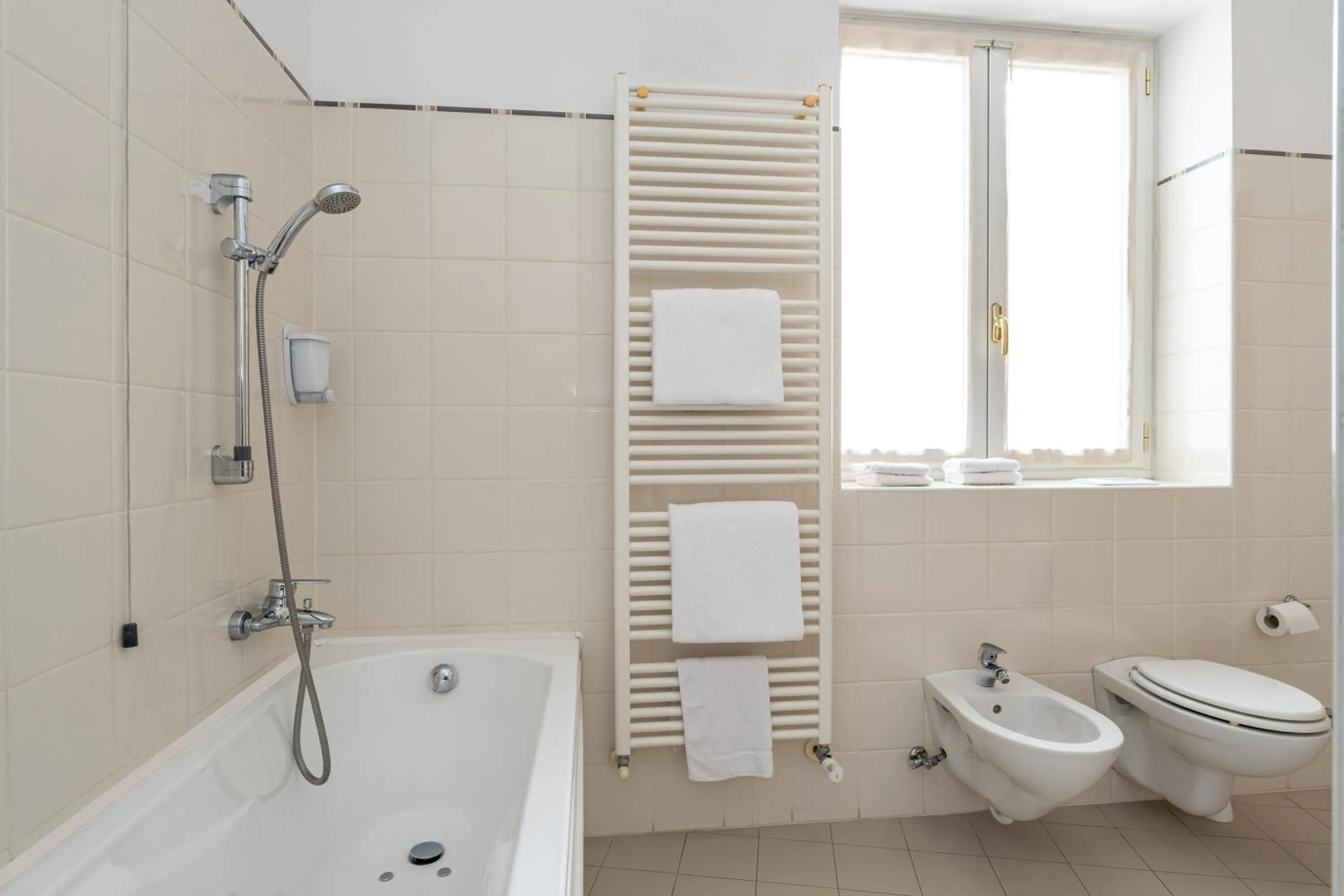 Toilet in Hotel Valentino