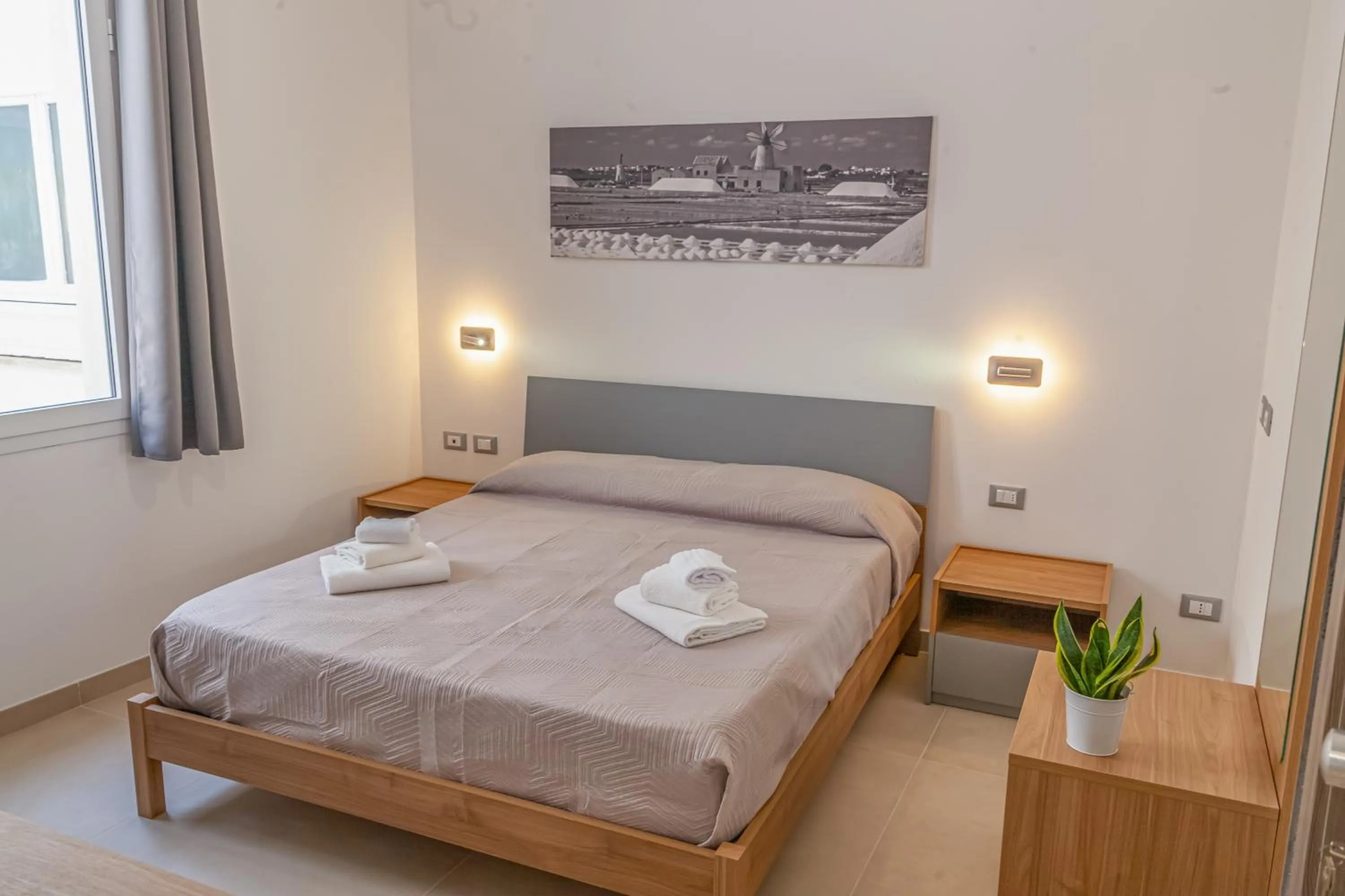 Bedroom, Bed in Isgrò Rooms