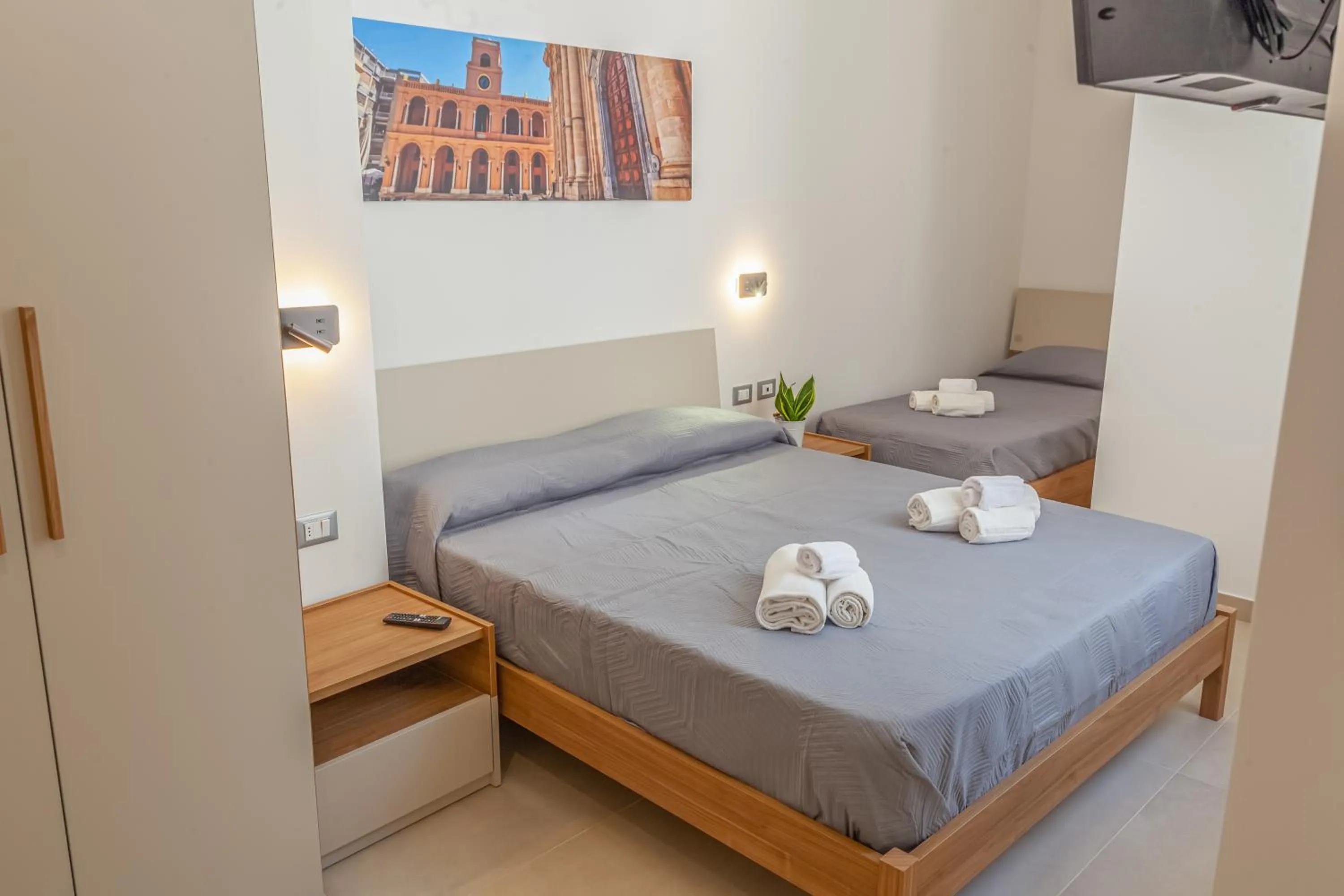 Bedroom, Bed in Isgrò Rooms