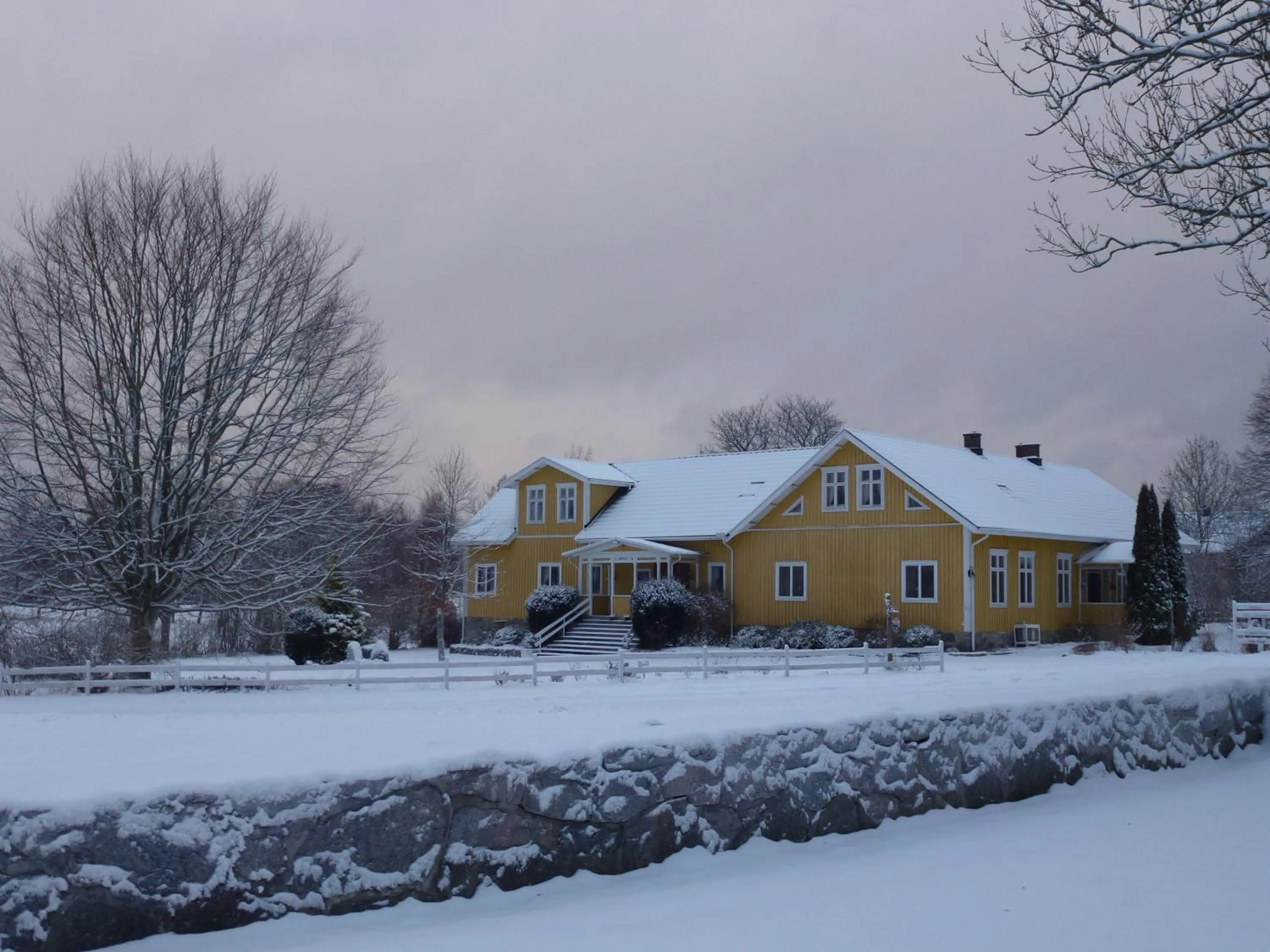Facade/entrance in Hotell Vita Hästen Hästveda
