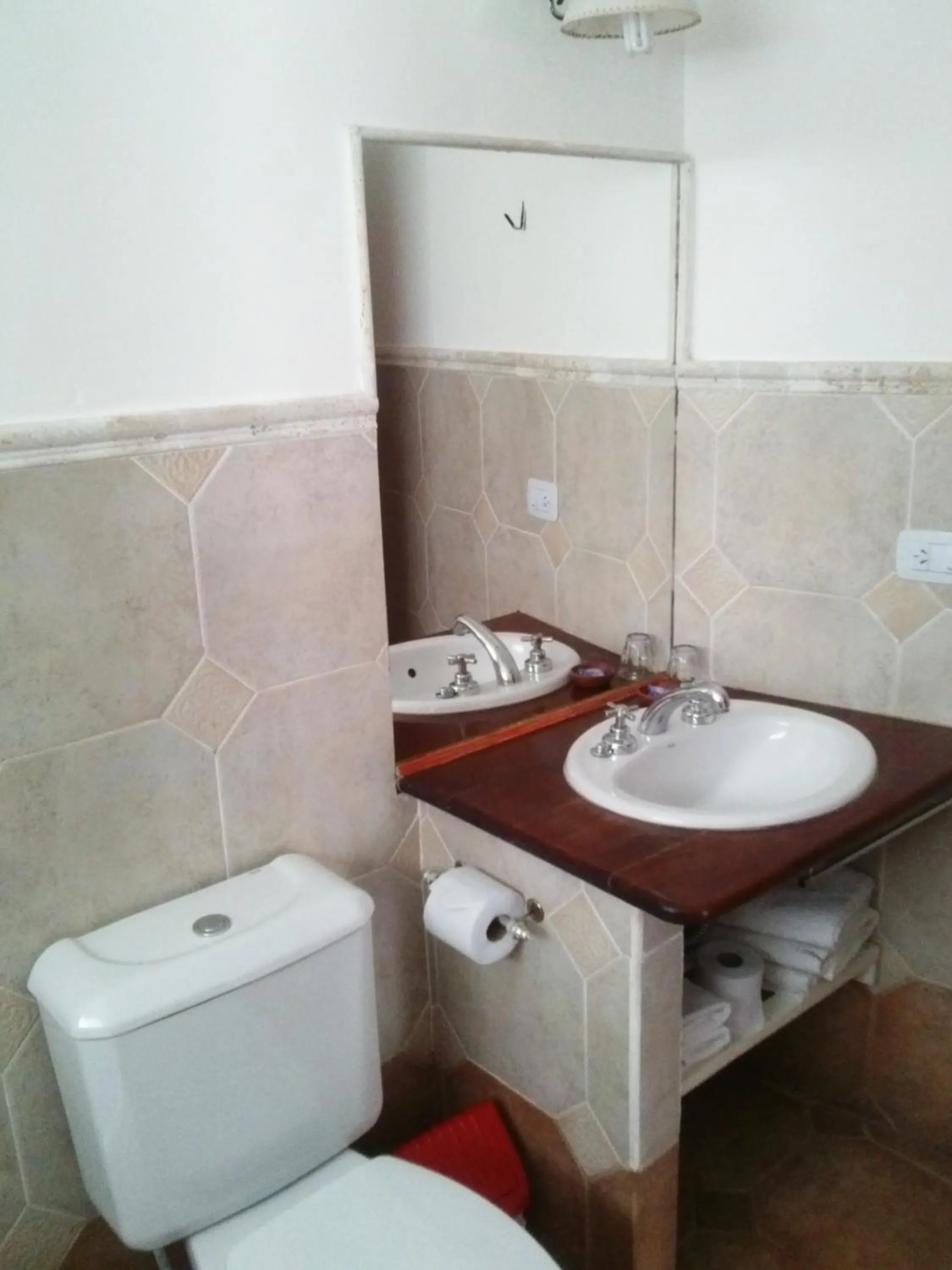 Bathroom in El Refugio de Coquena