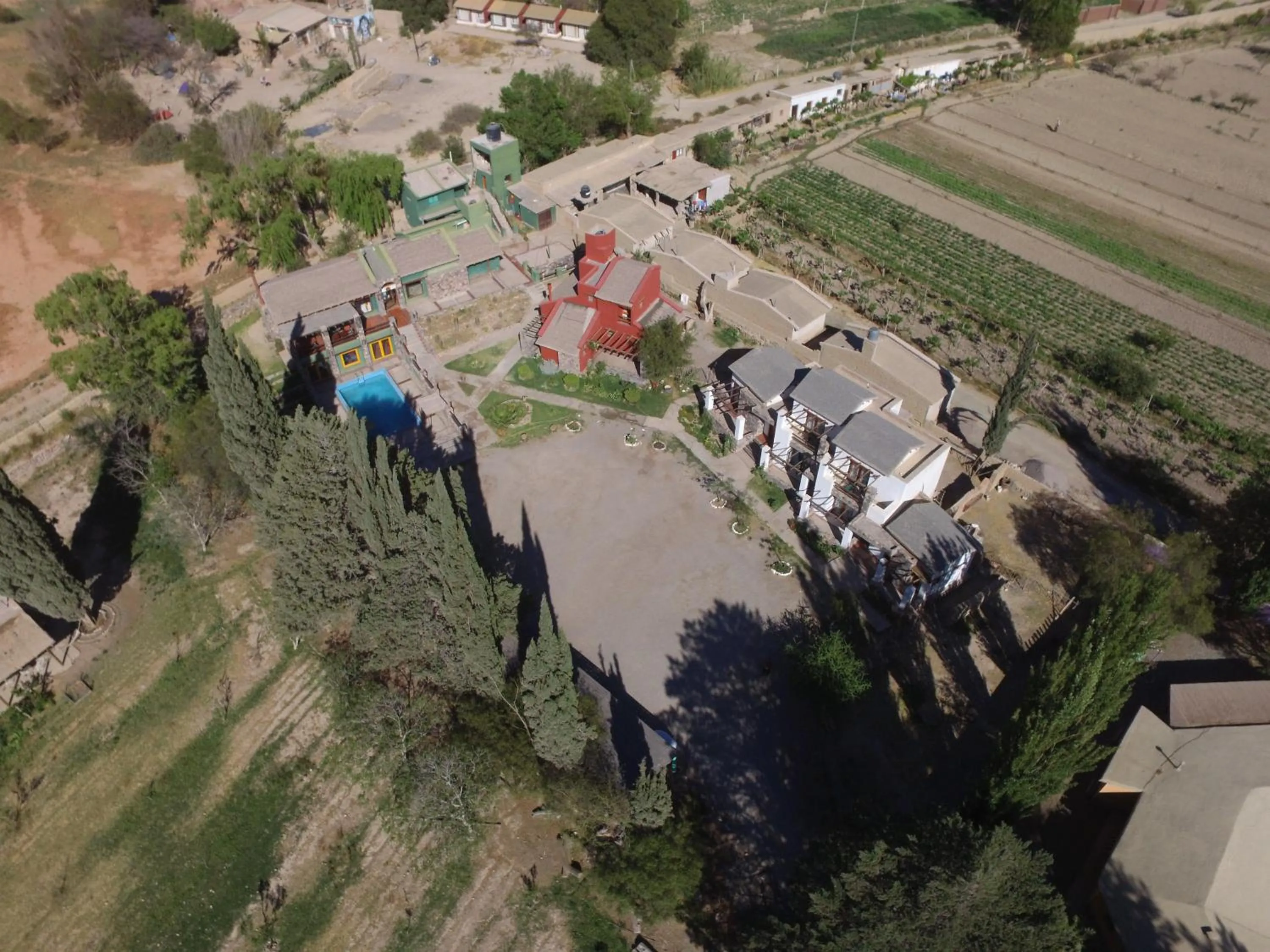 Pool view in El Refugio de Coquena