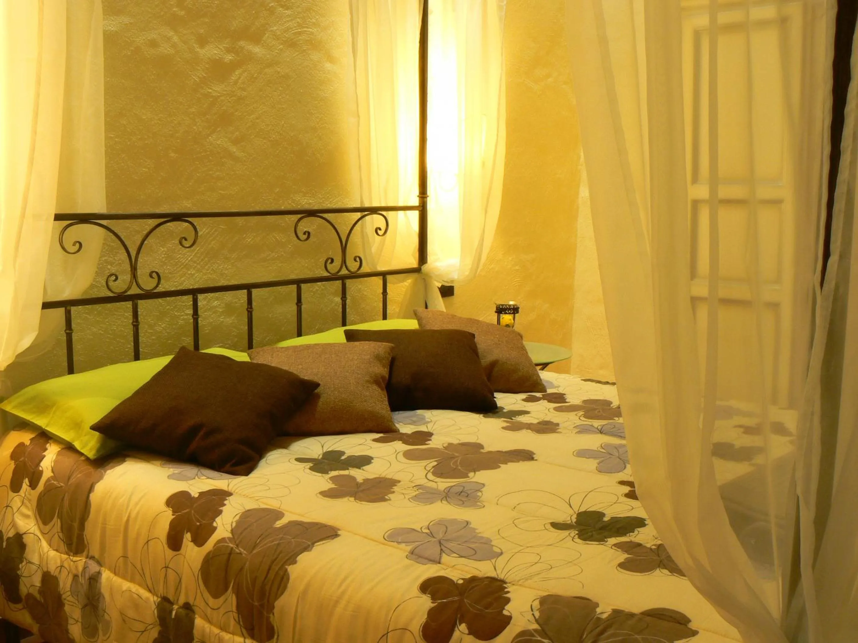 Bedroom, Bed in Thalassa Locanda B&B e appartamento