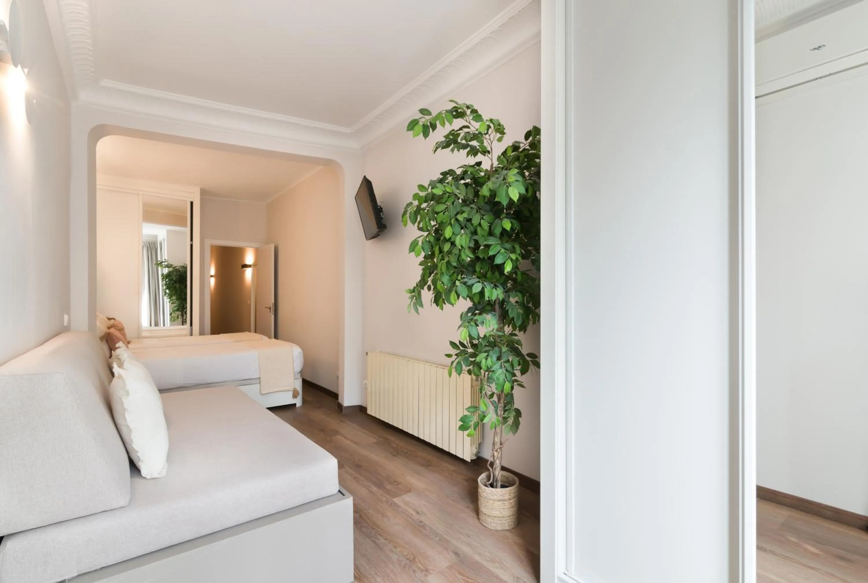 Bedroom in Roisa Centro