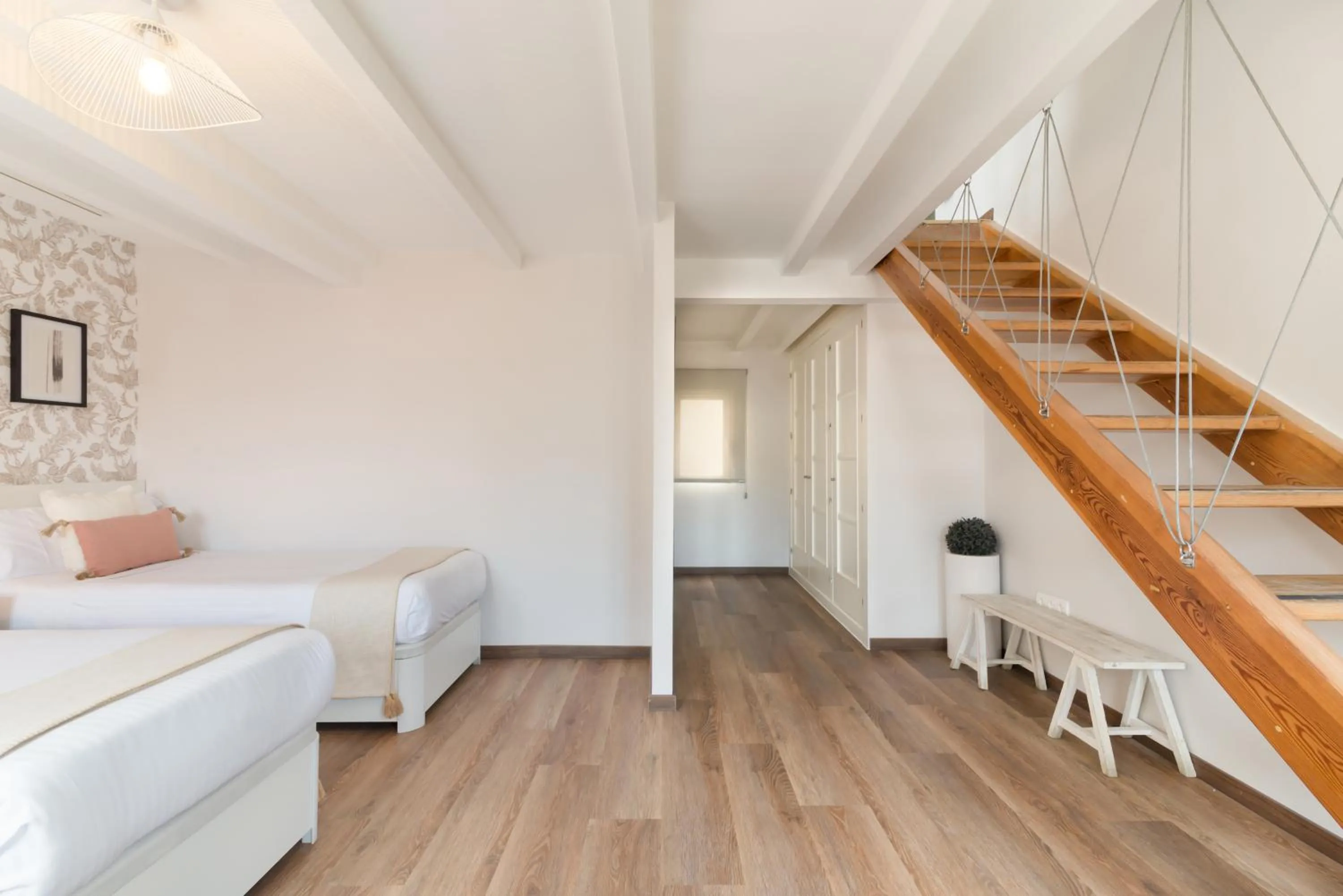 Bedroom in Roisa Centro