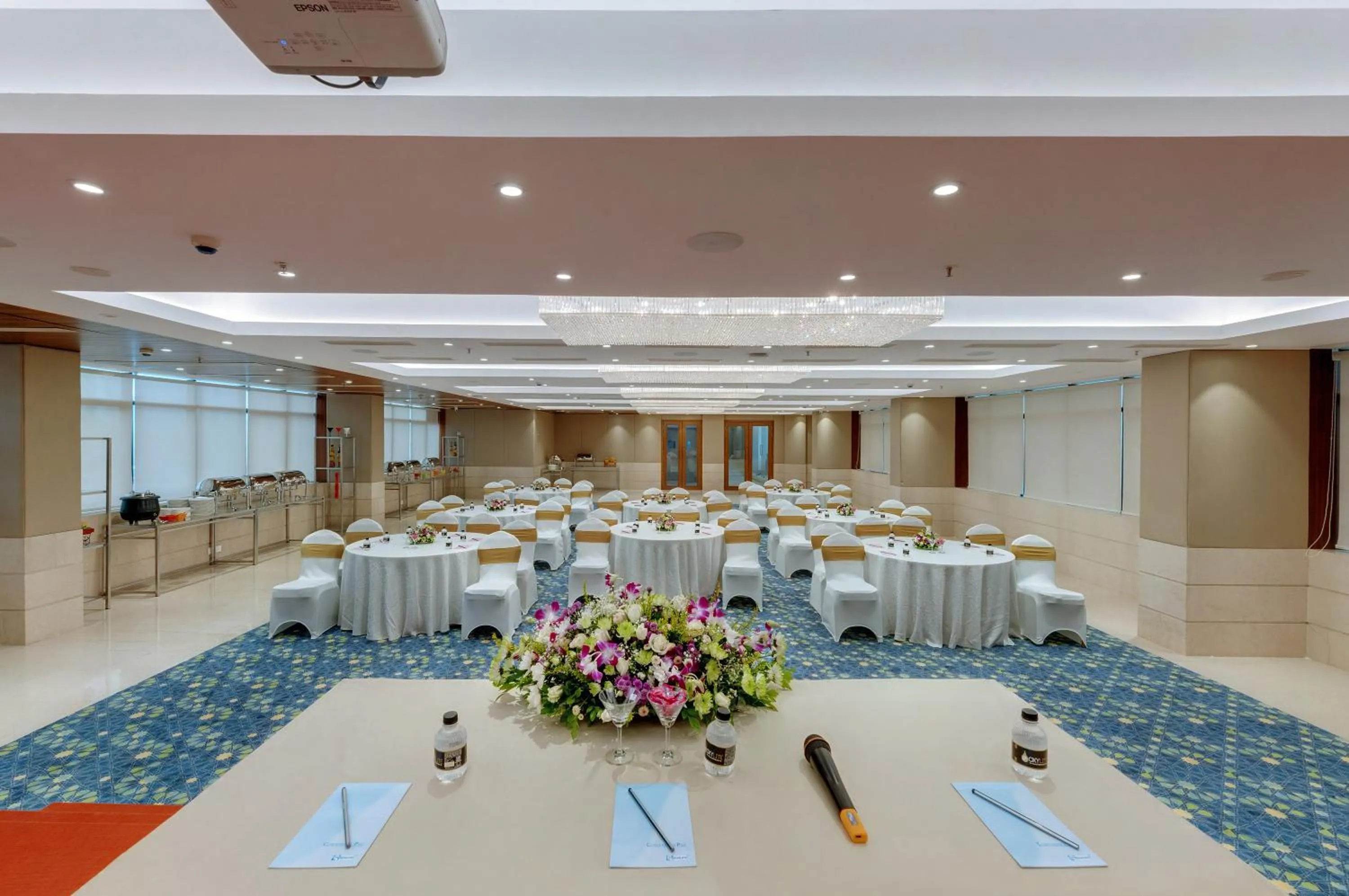 Banquet/Function facilities in The Fern Residency Turbhe