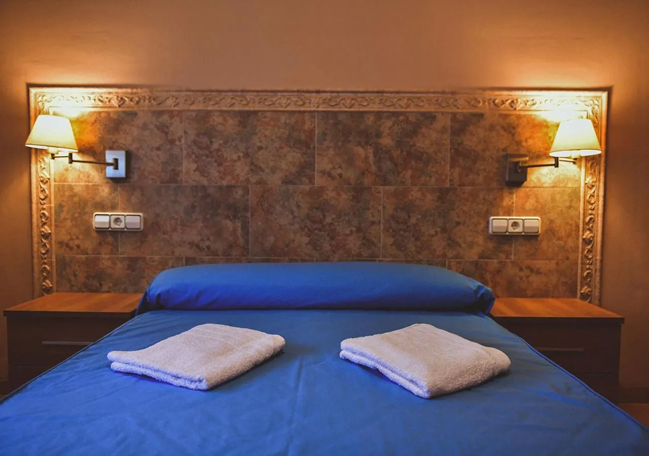 Bedroom, Bed in Euromar I - TEPINSA Alquiler de Apartamentos