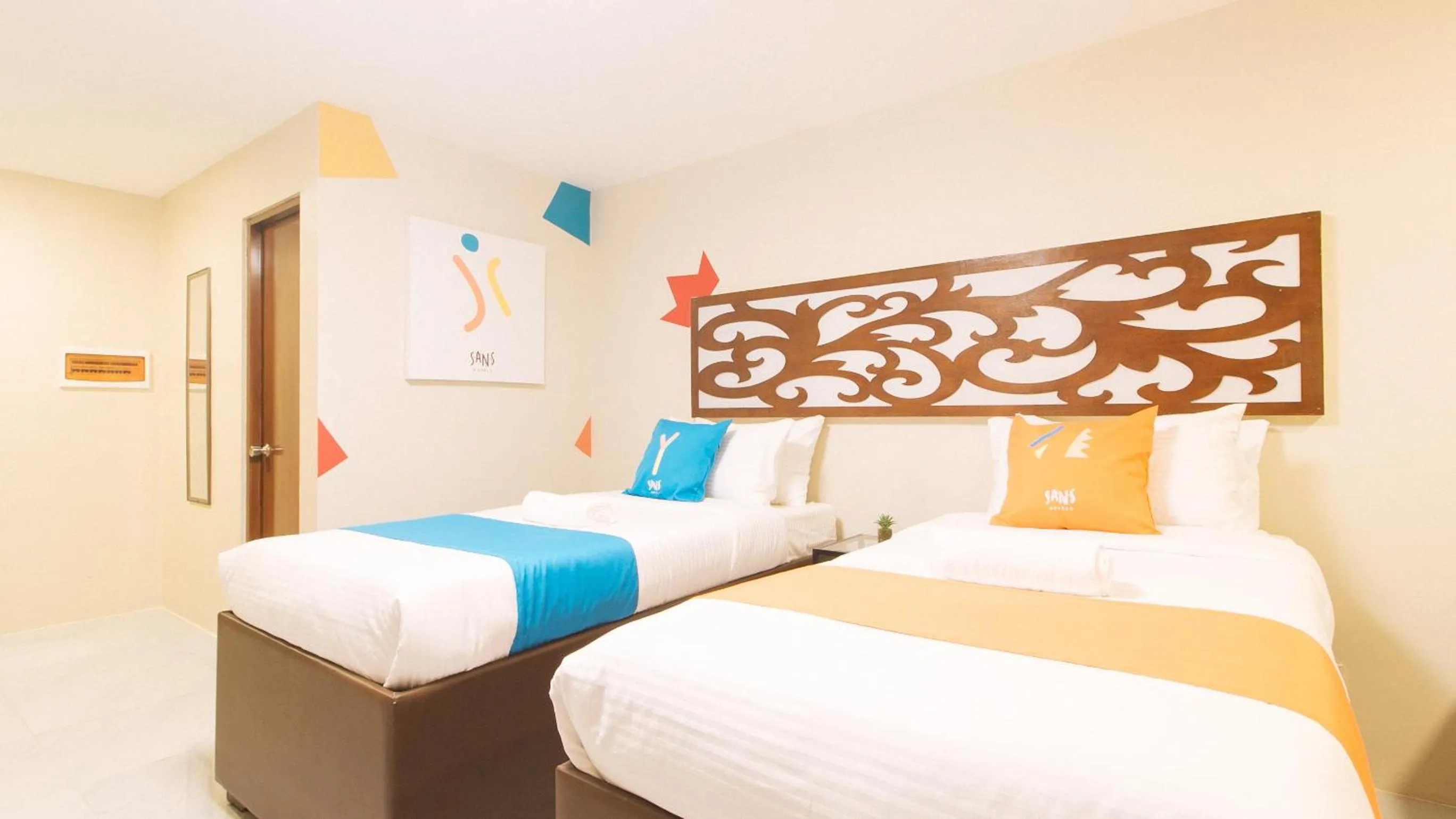 Twin Room in SANS Marikina