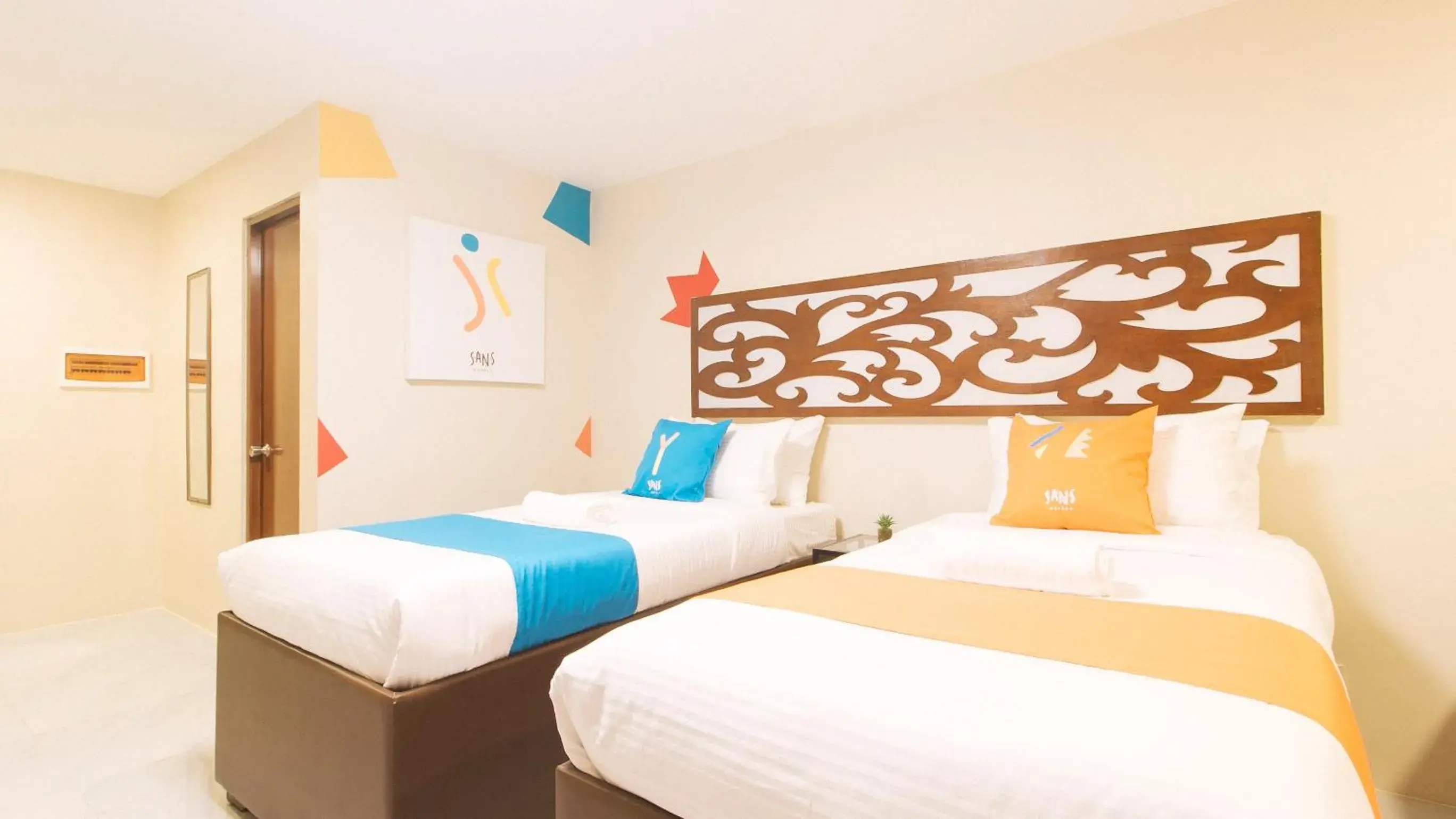 Twin Room in SANS Marikina Twin Room in SANS Marikina