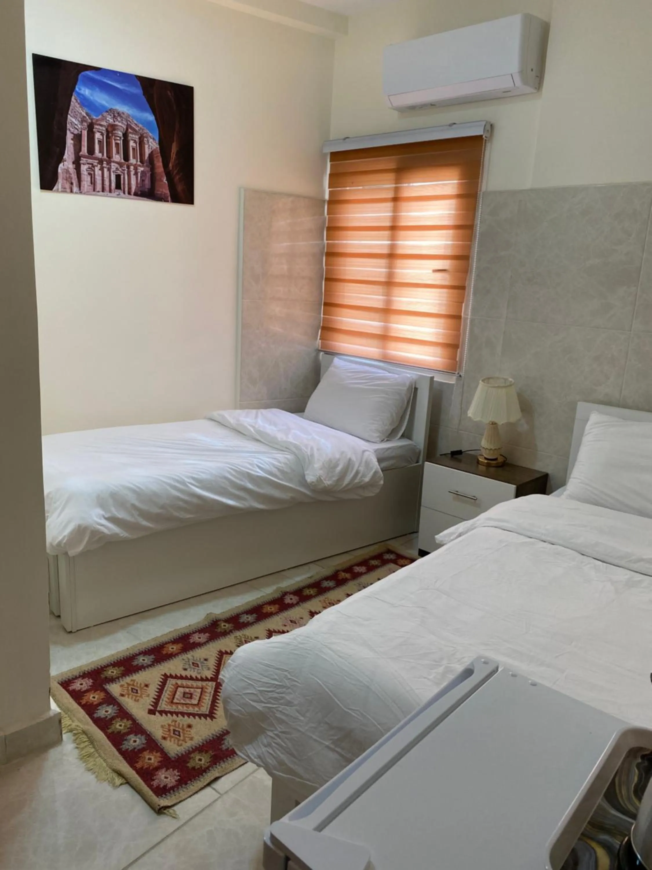 Bed in Rose city inn