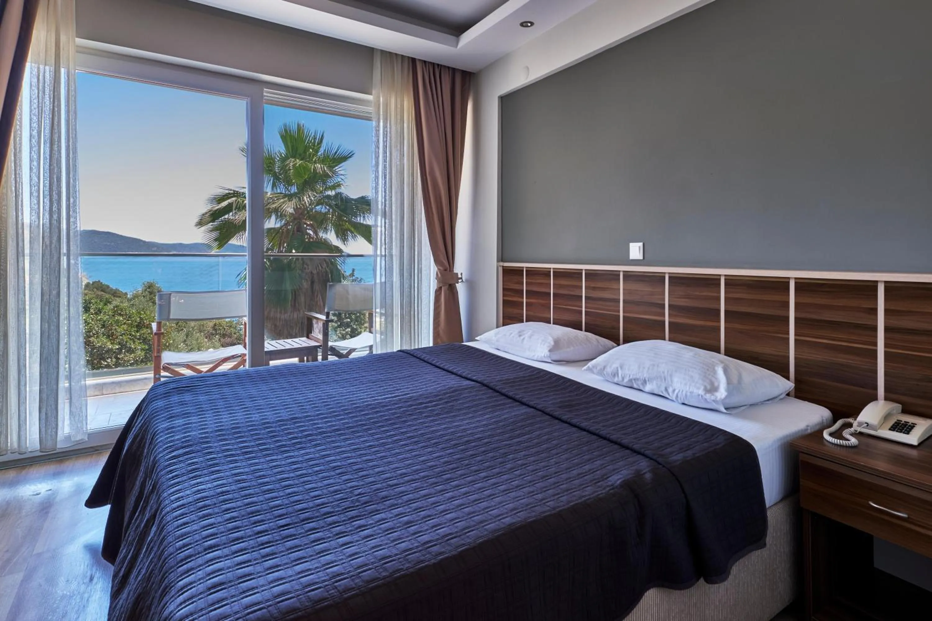 Photo of the whole room, Bed in Aquarius Hotel