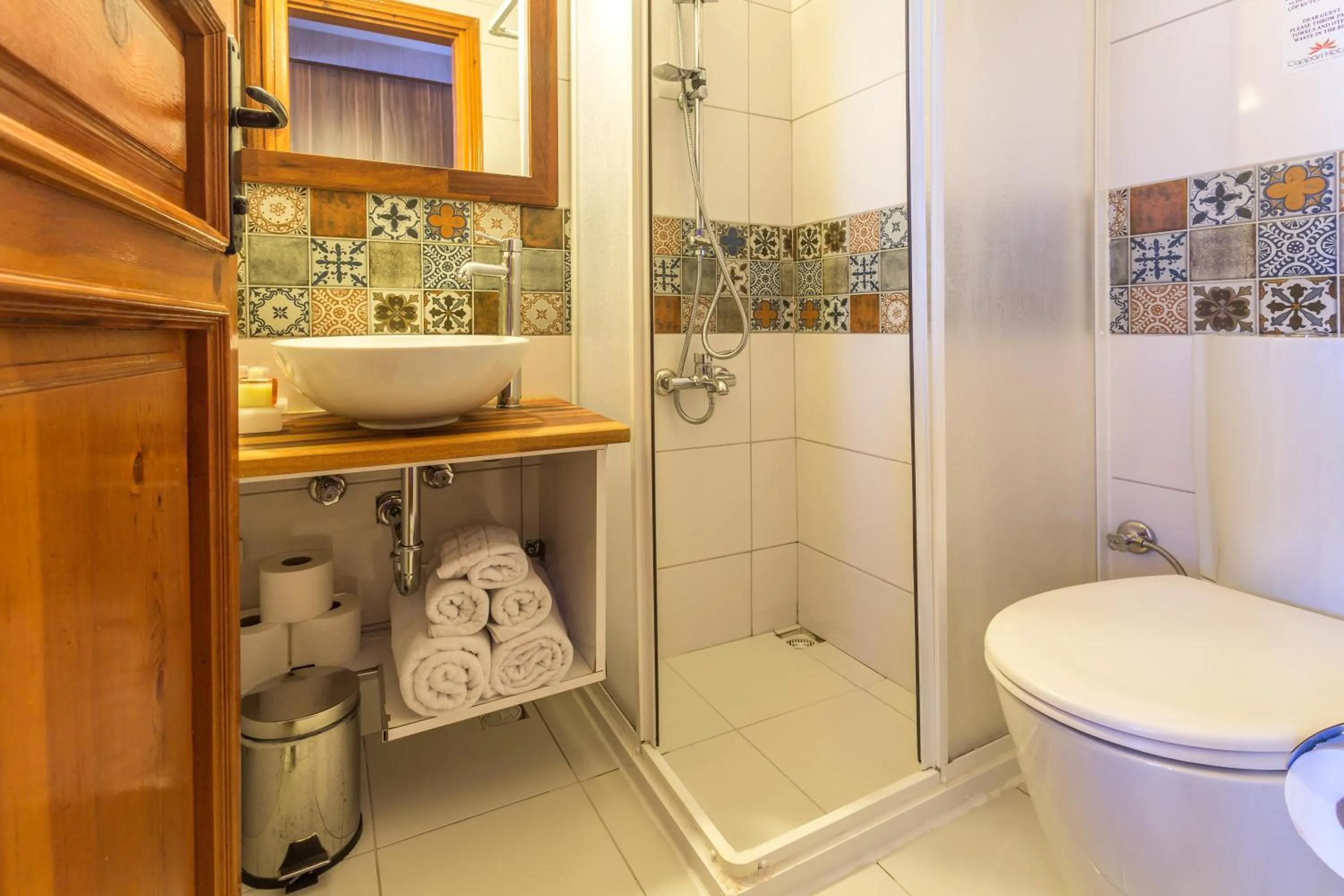 Bathroom in Aquarius Hotel