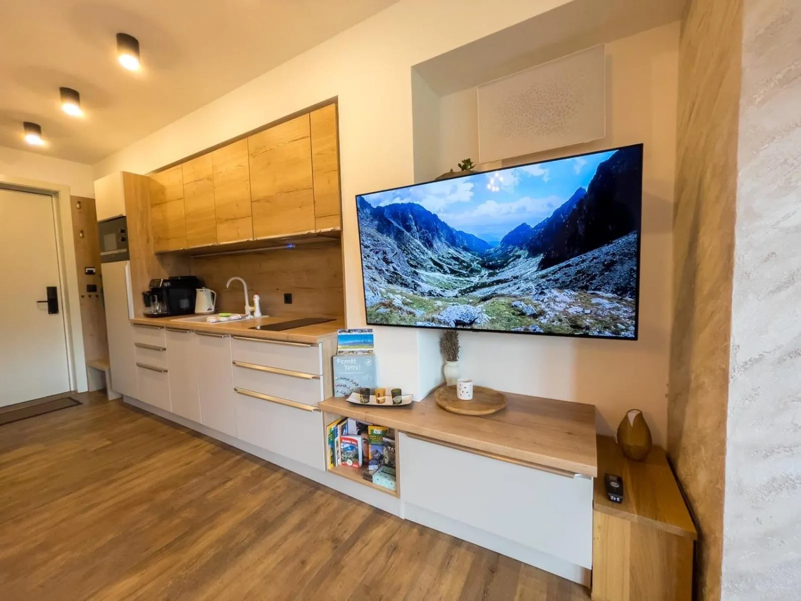 Communal lounge/ TV room in Apartmán s výhľadom na štíty Ovruč 312