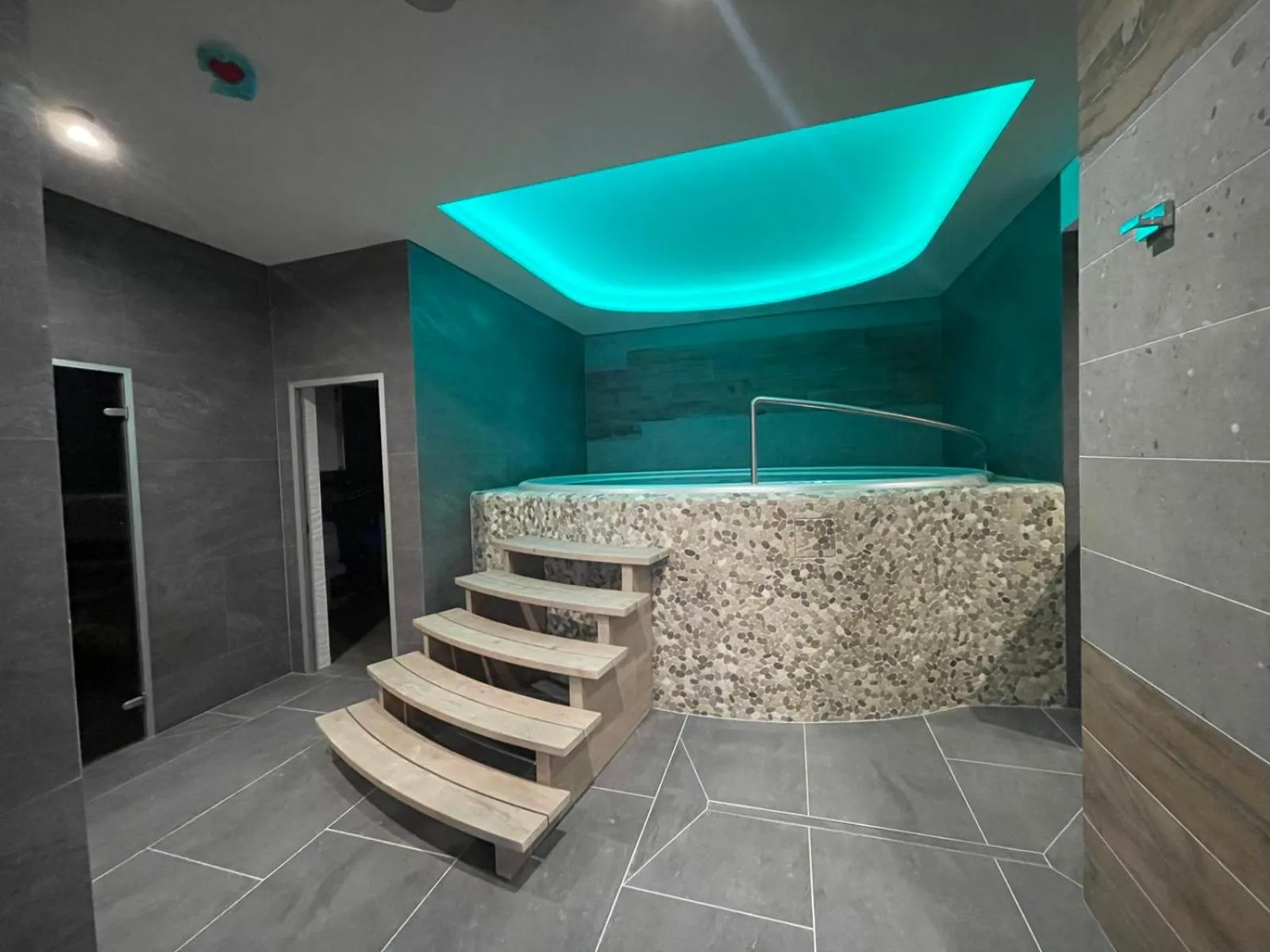 Spa and wellness centre/facilities in Apartmán s výhľadom na štíty Ovruč 312