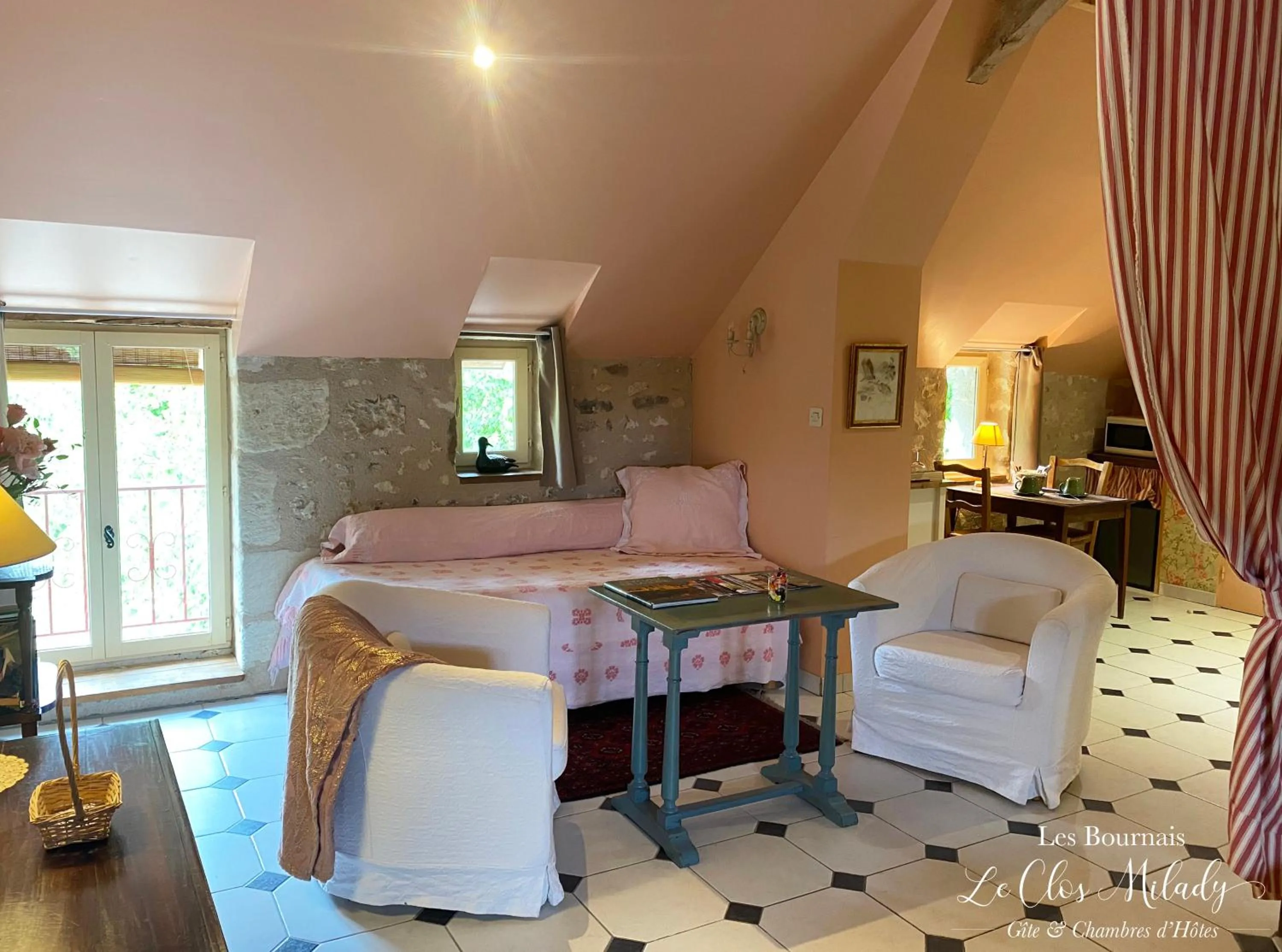 Living room in Chambres d'Hôtes Les Bournais - Le Clos Milady