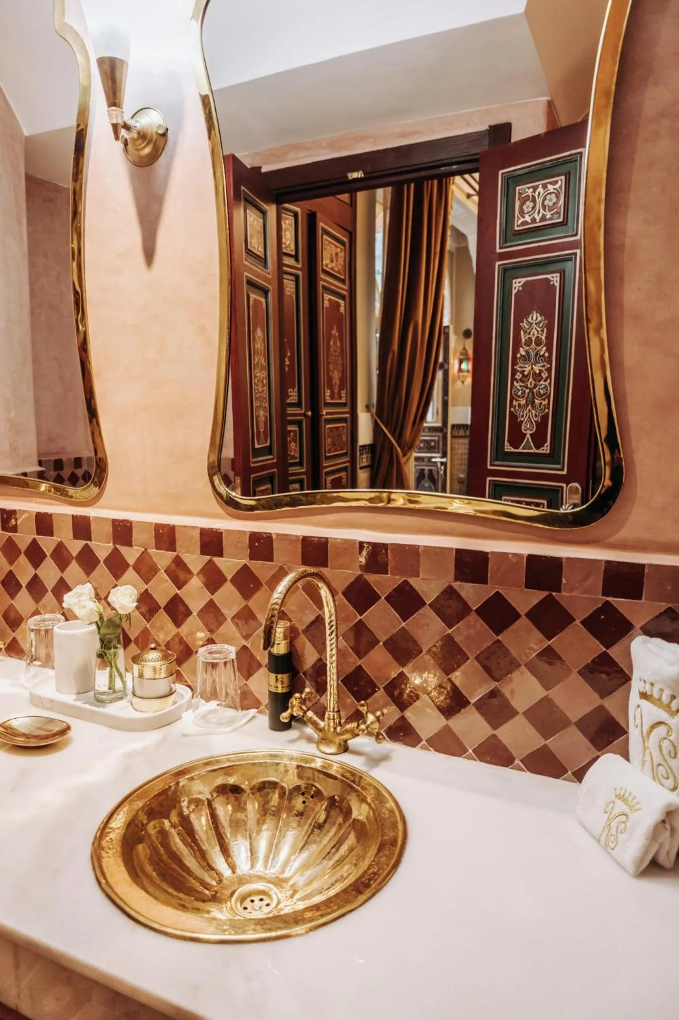 Bathroom in Riad Ksar Al Amal & Spa