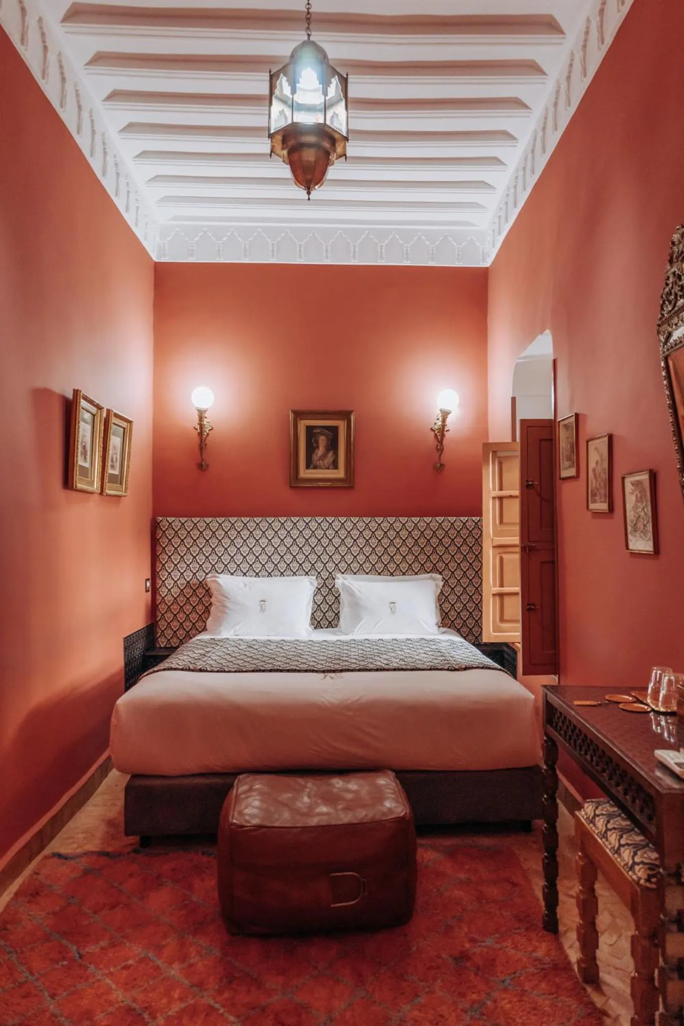 Bed in Riad Ksar Al Amal & Spa