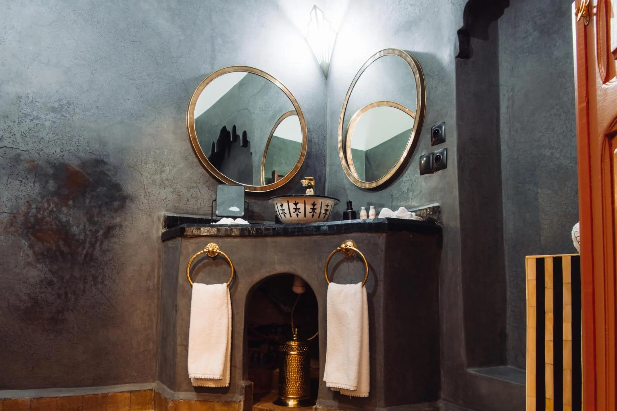 Bathroom in Riad Ksar Al Amal & Spa