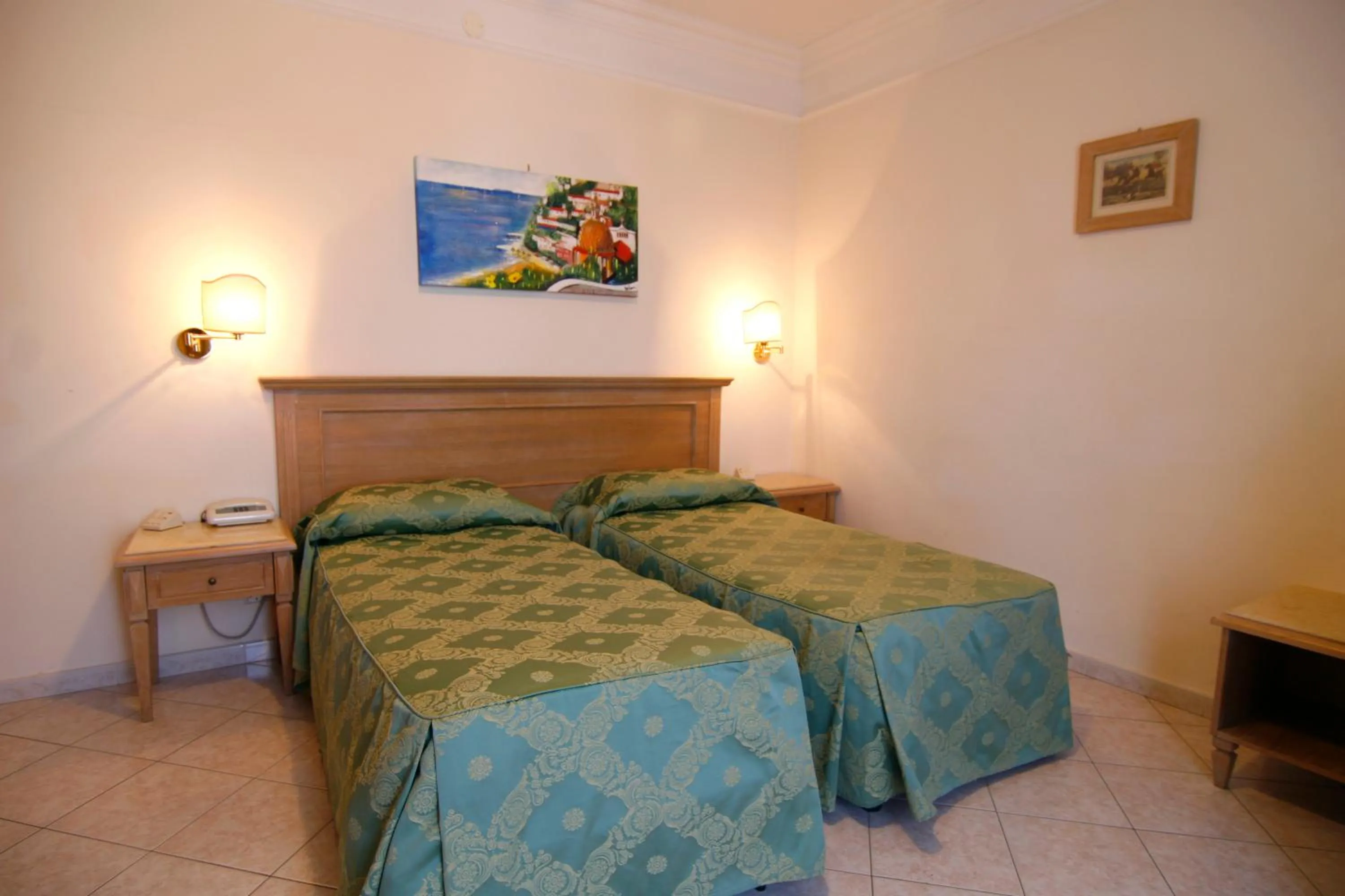 Bedroom in Hotel Due Torri