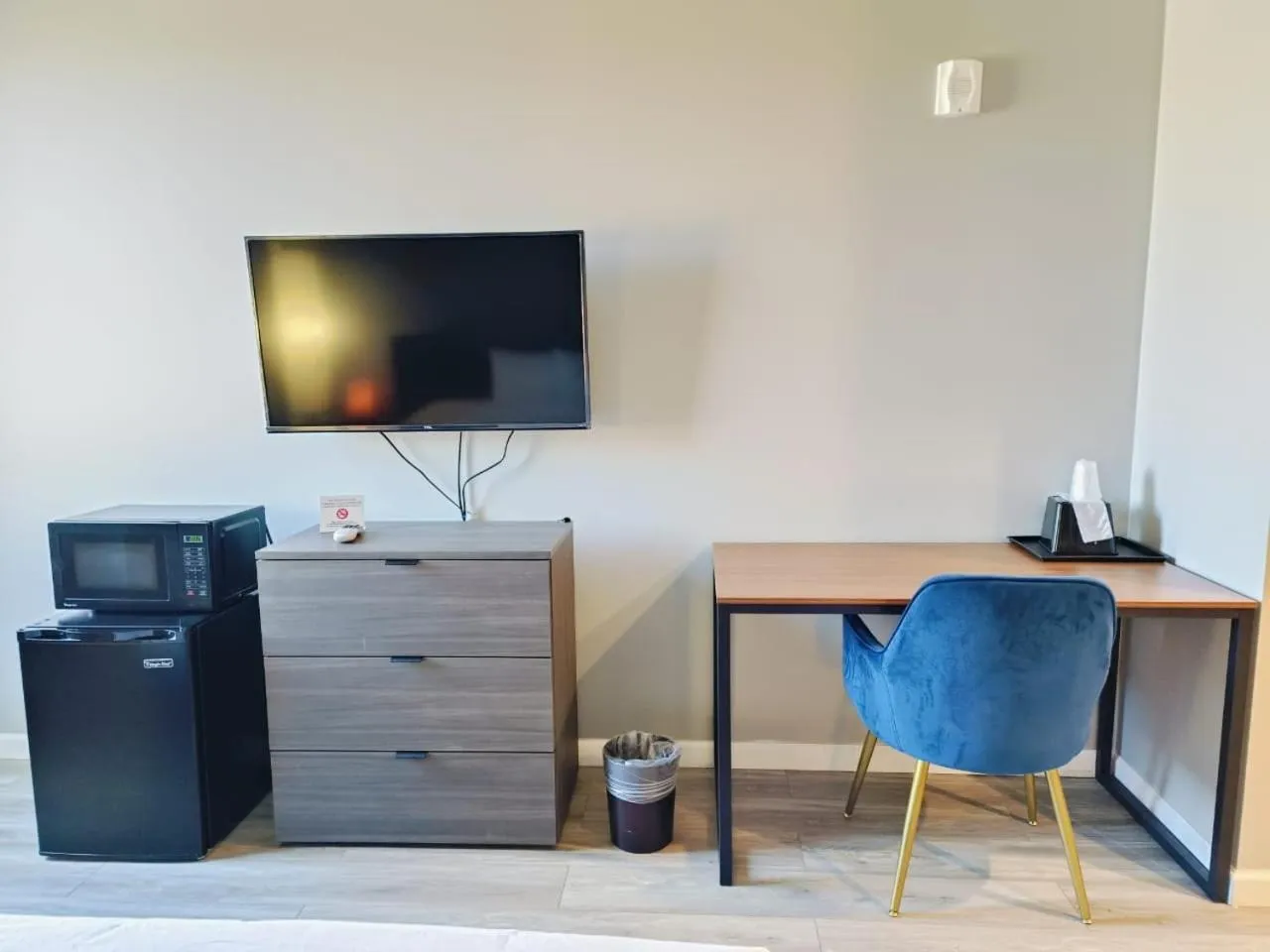 Bedroom in Champion Inn Motel By OYO Hwy 59 Shepherd
