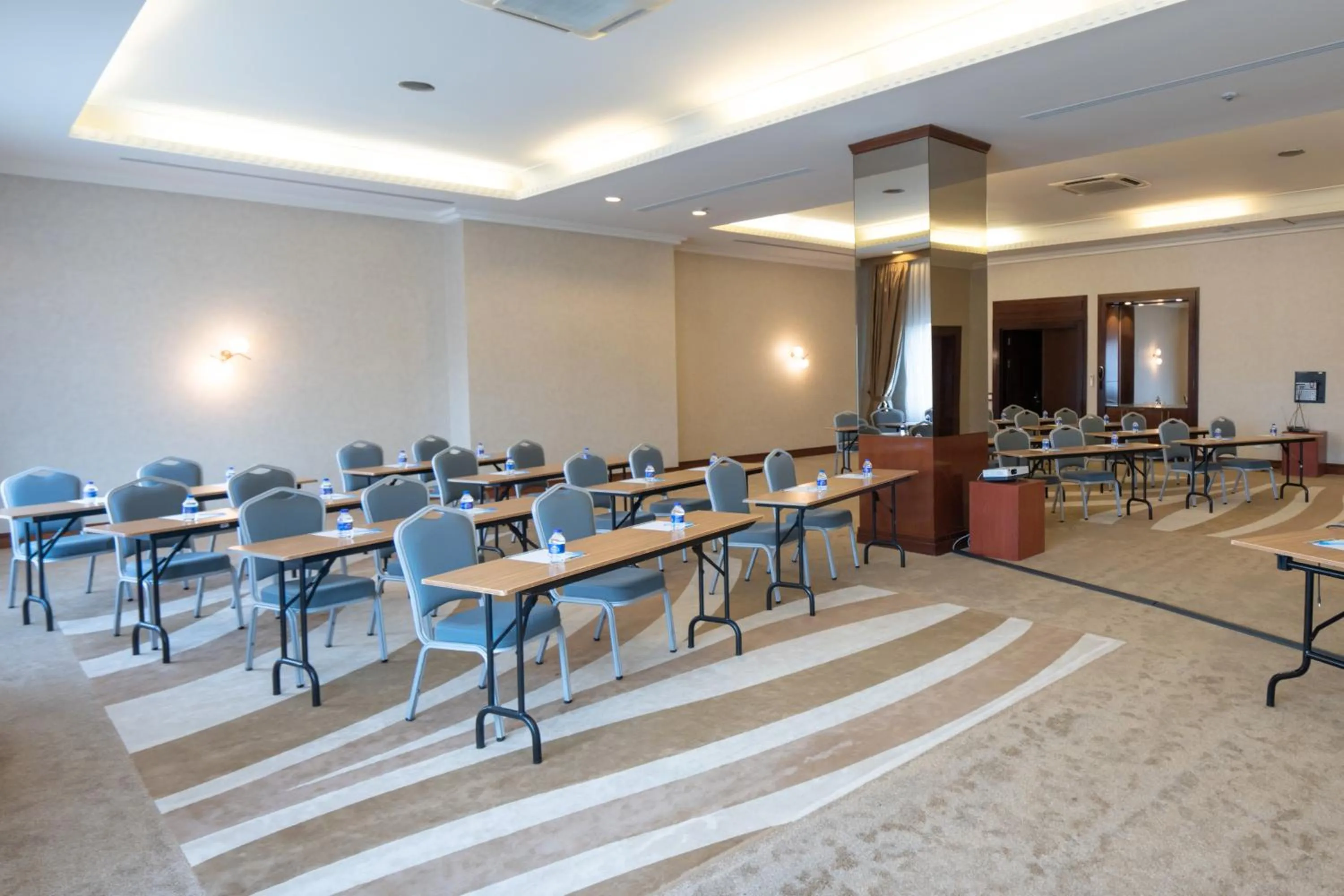 Meeting/conference room in The Green Park Bostancı