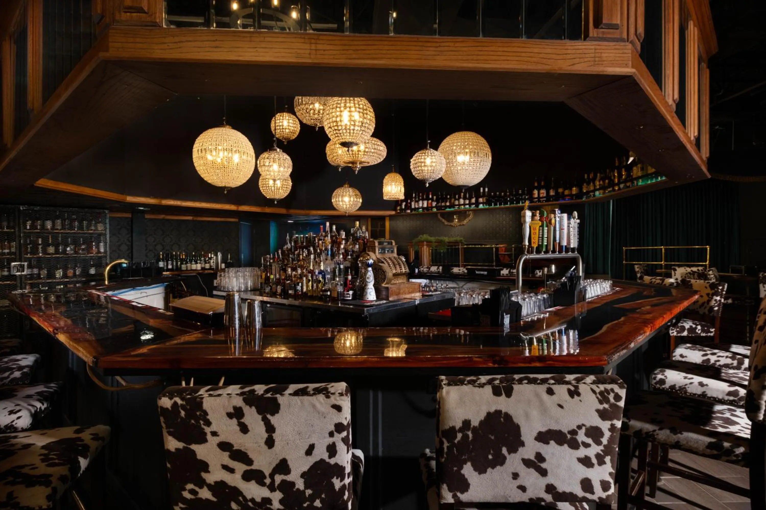 Restaurant/places to eat in Cactus Cove Inn and Suites