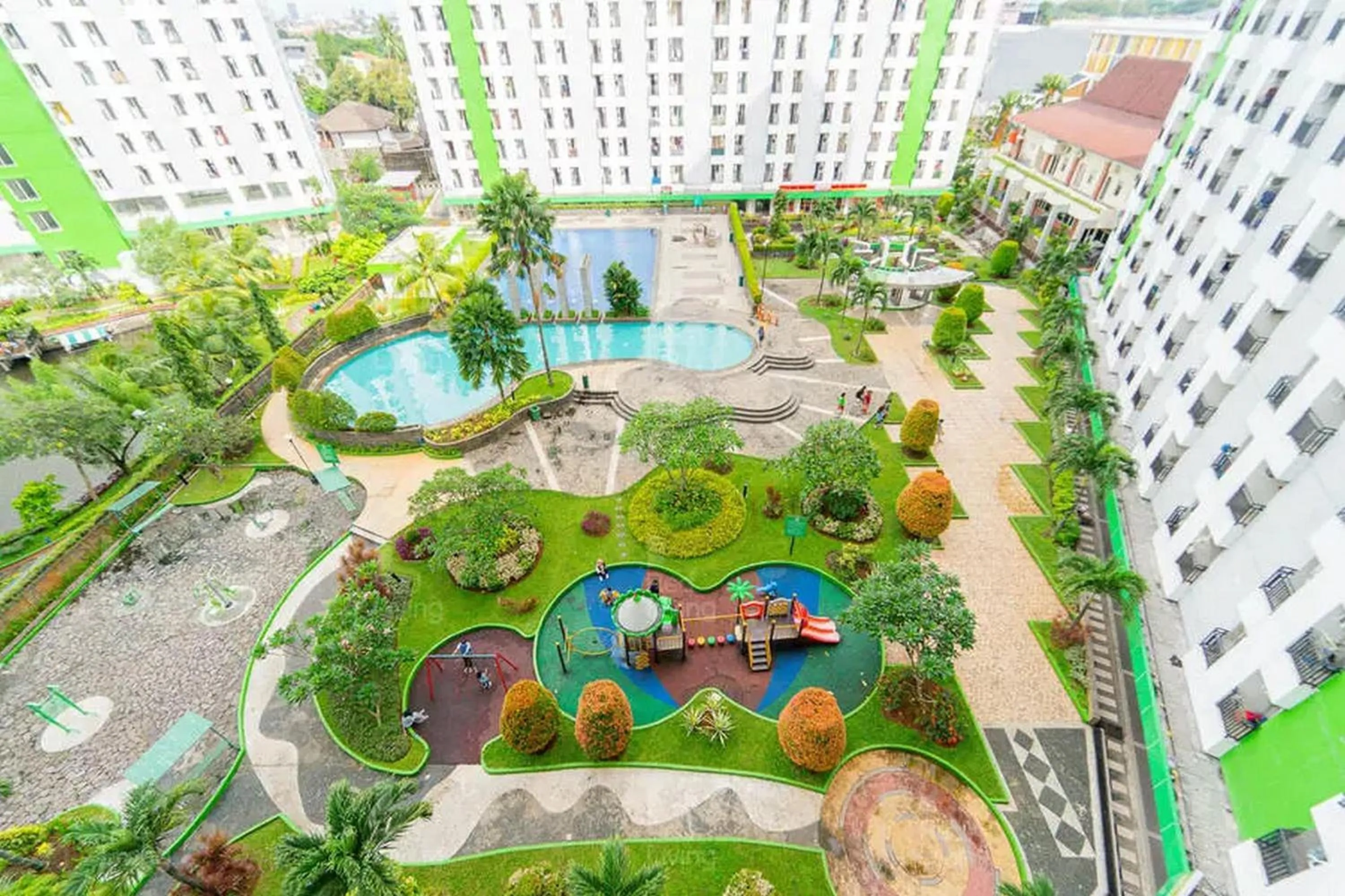 Property building in RedLiving Apartemen Green Lake View Ciputat - Hanna Property Tower B