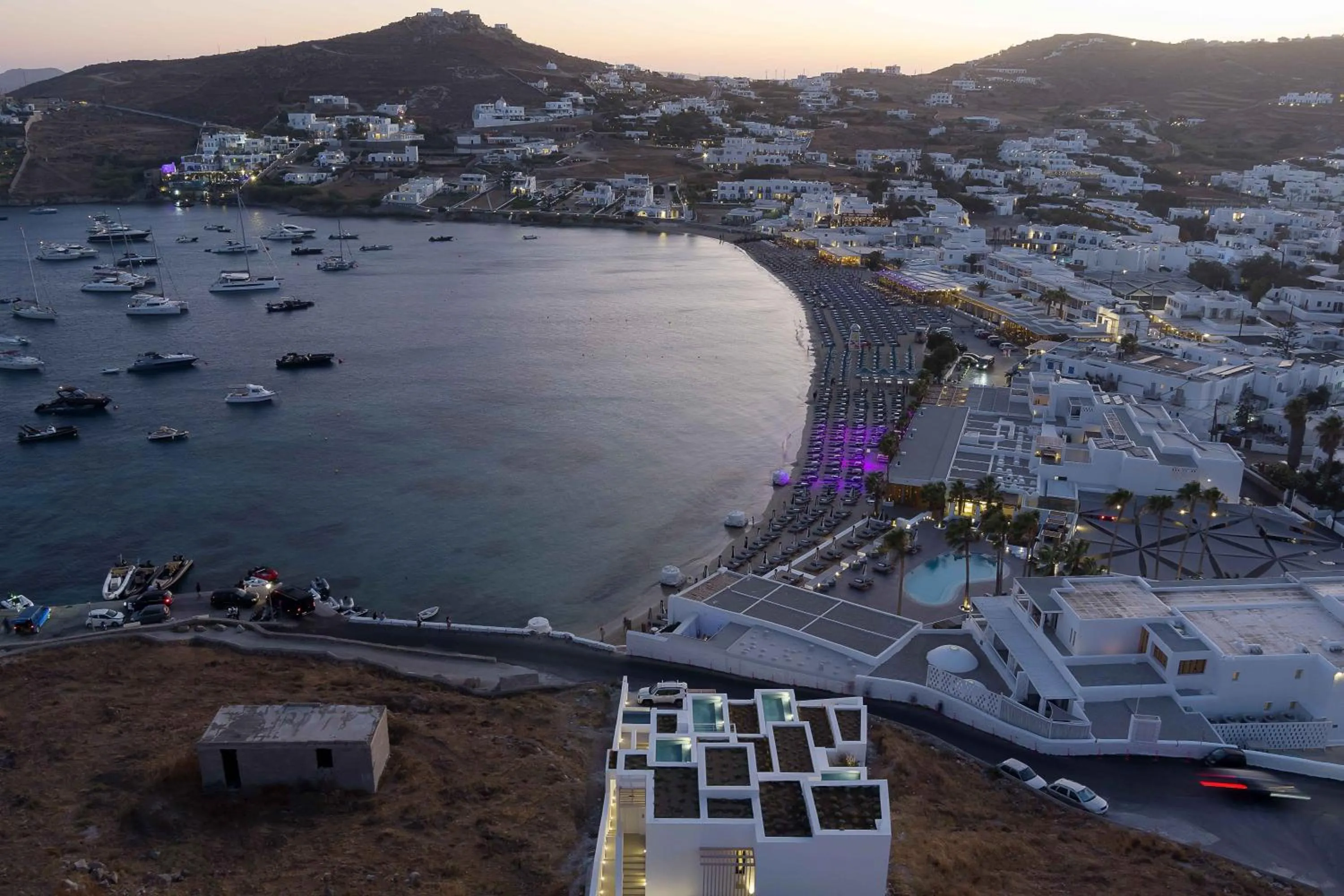 Property building in CUBIC Mykonos Seafront Design Suites