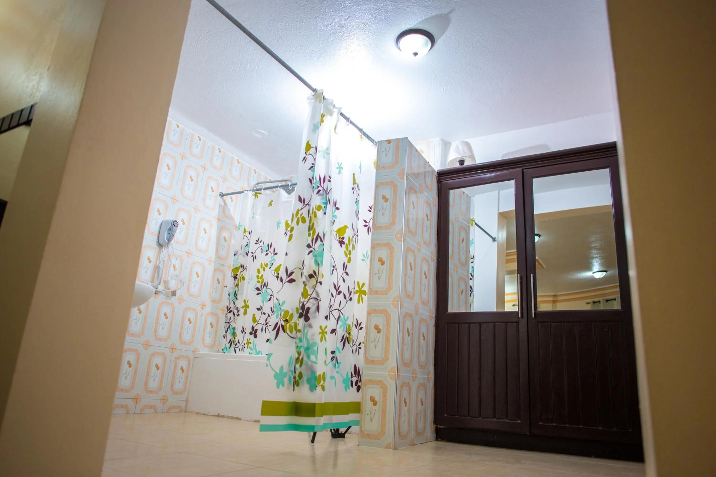 Toilet in La Pepiniere Hotel