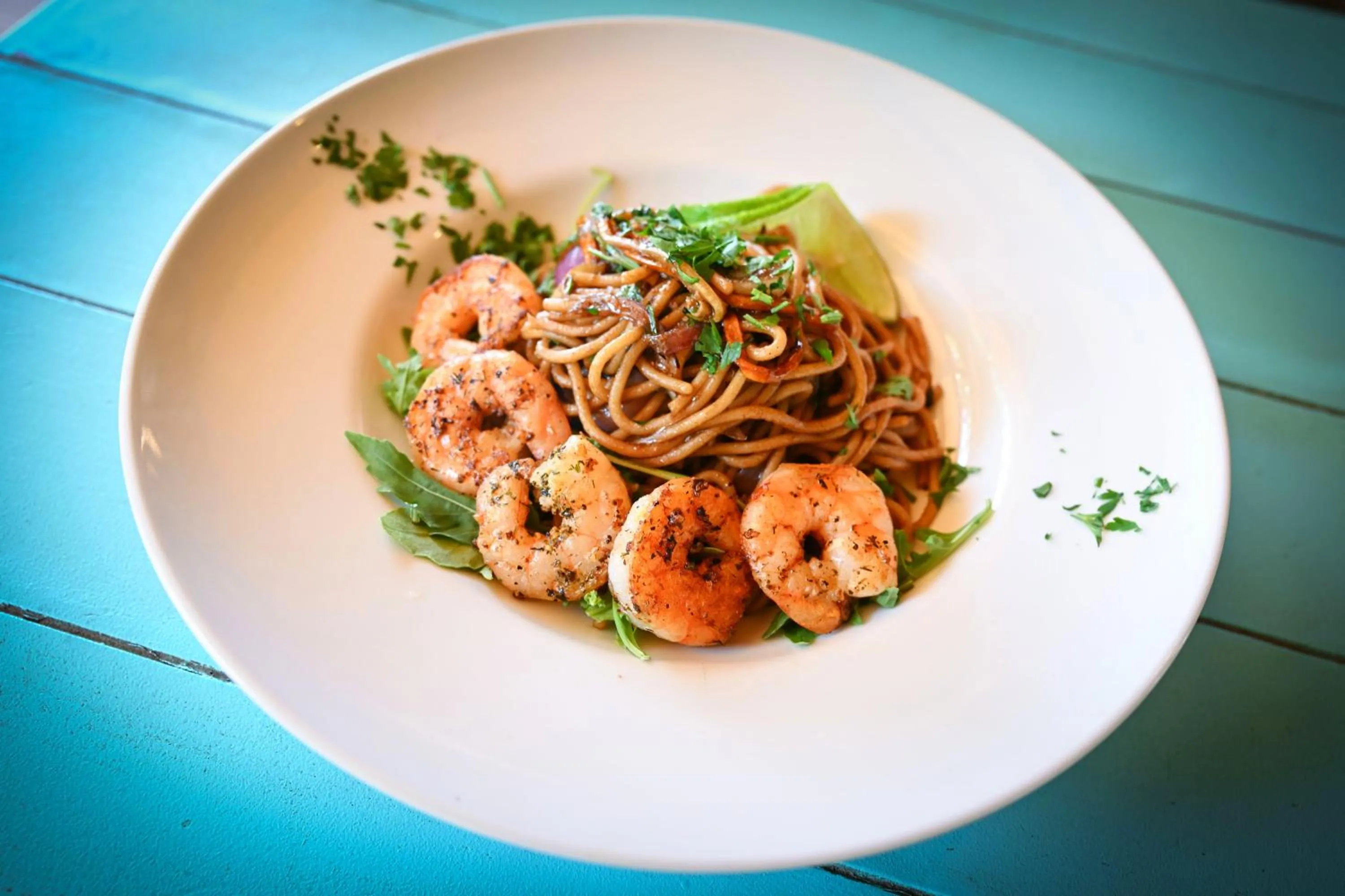 Restaurant/places to eat in Lelle Hotel