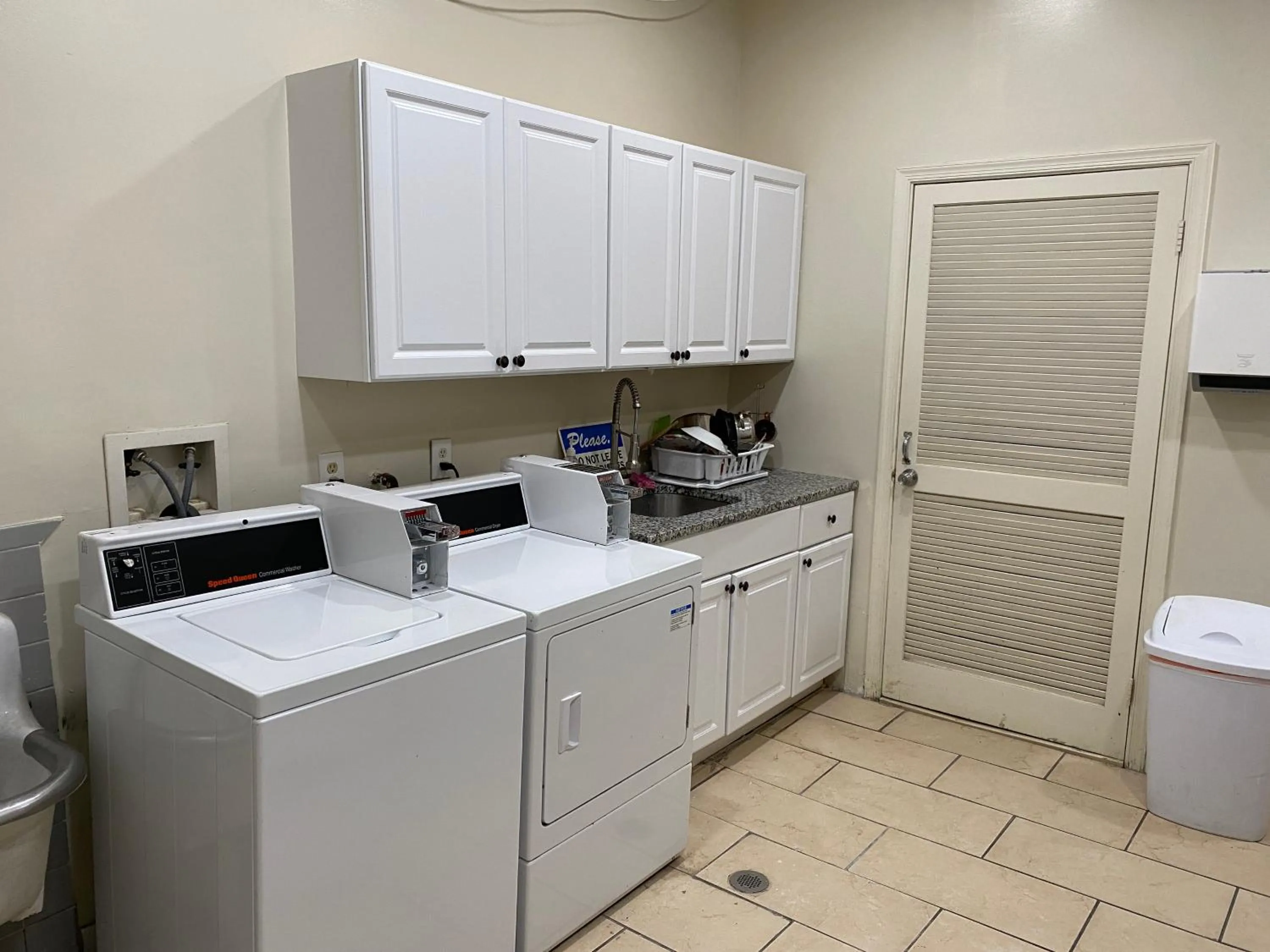 DC International Hostel 1