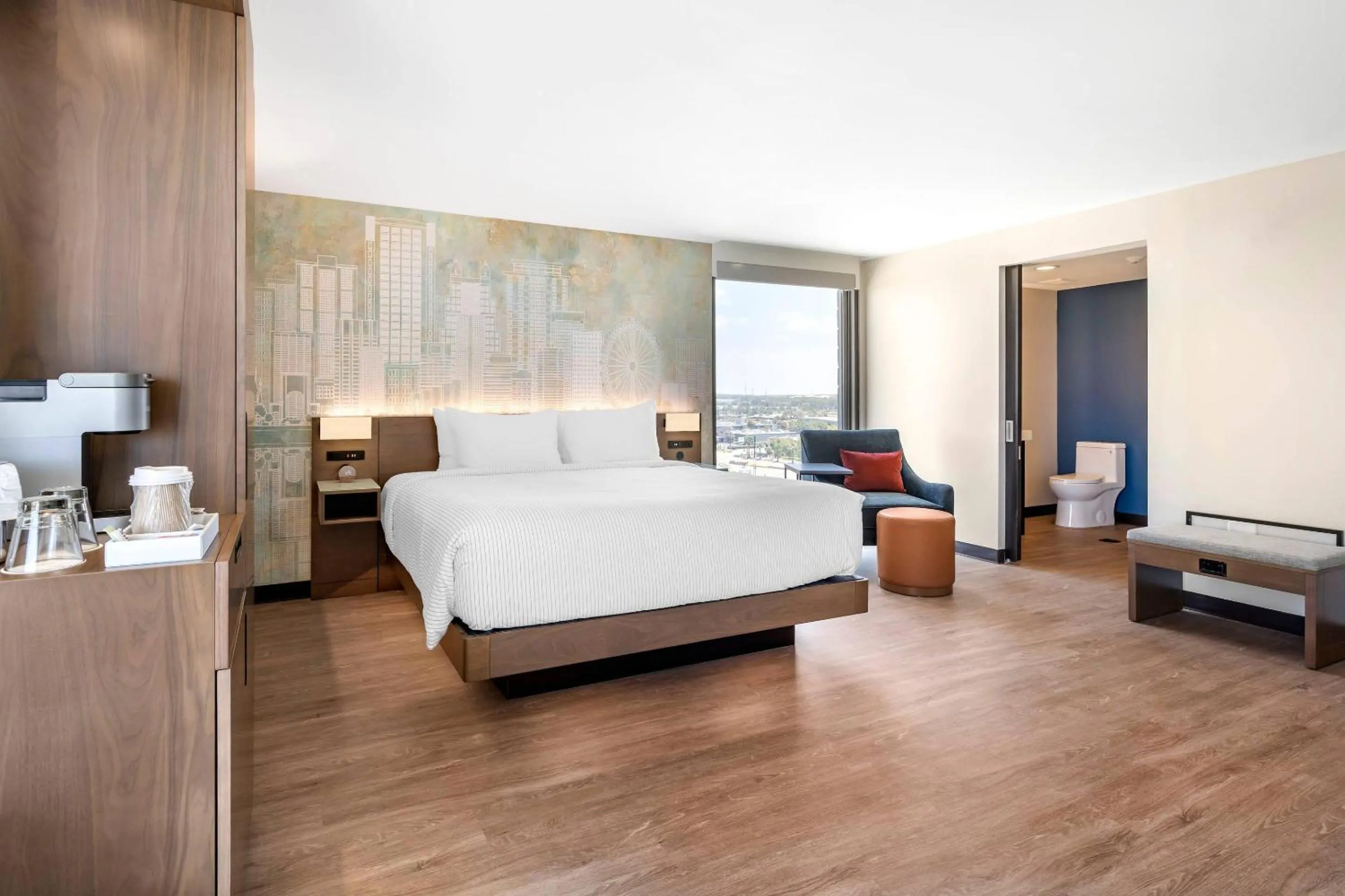 Bedroom, Bed in Cambria Hotel Orlando near Universal Theme Parks