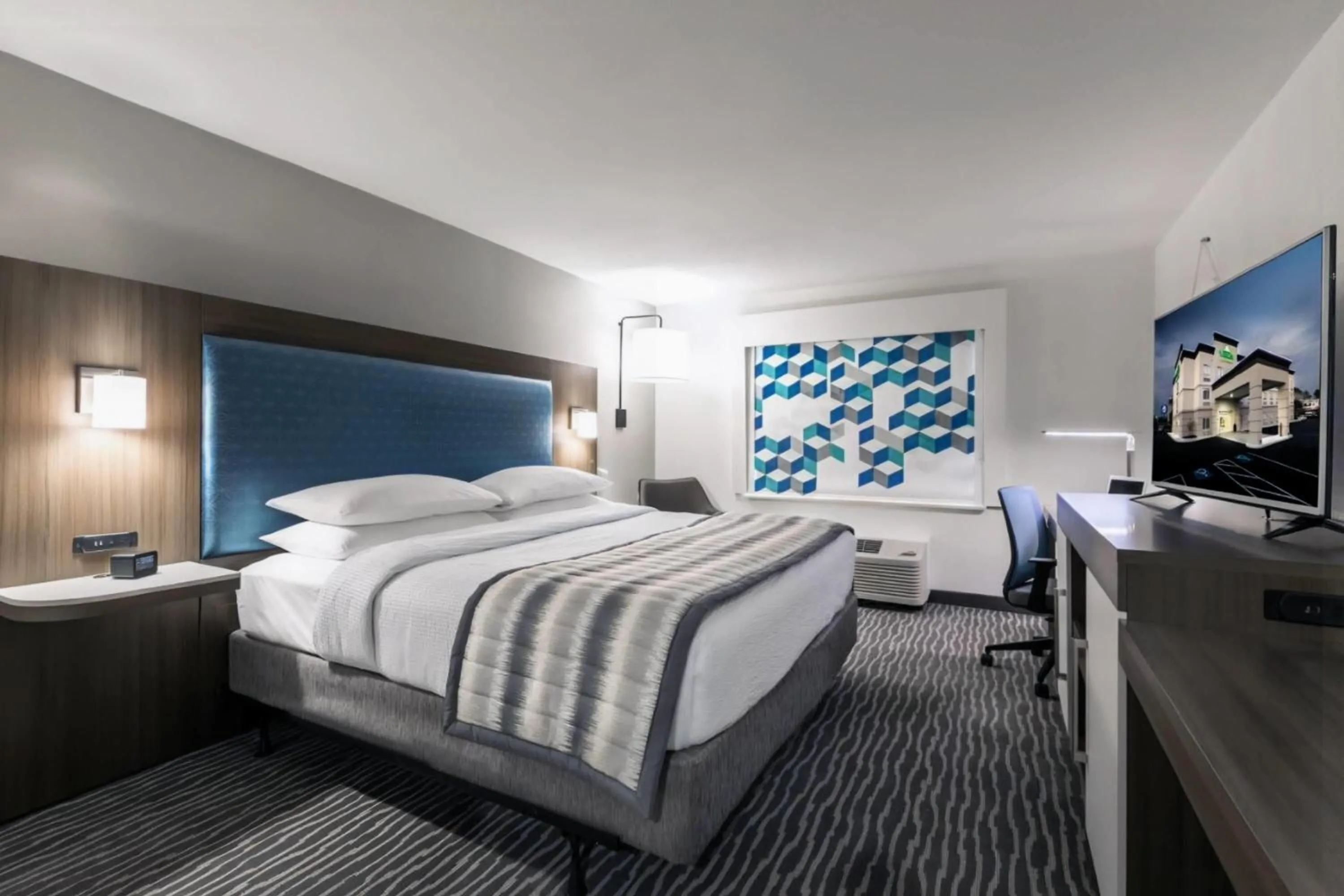 Photo of the whole room, Bed in Wingate Augusta Washington Road by Wyndham